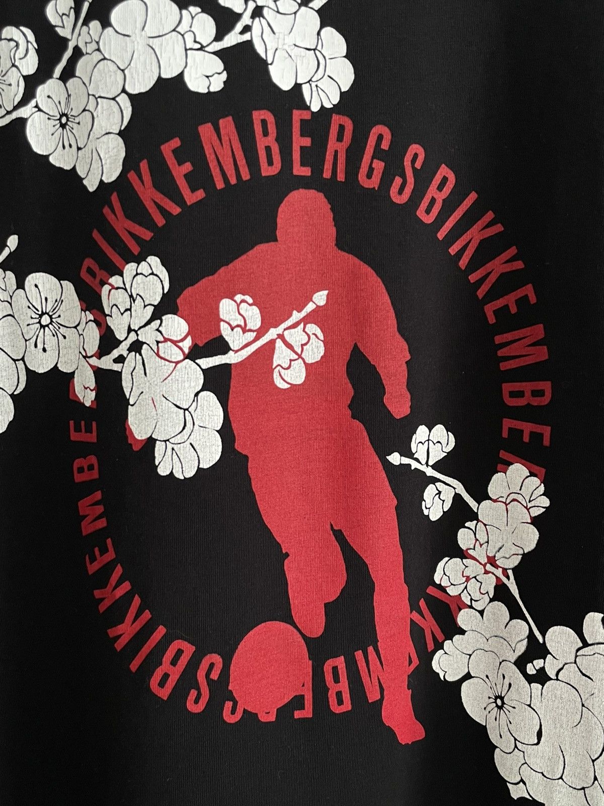 Dirk Bikkembergs Dirk Bikkembergs Flora Football T-Shirt Y2K Printed Logo Size US M / EU 48-50 / 2 - 4 Thumbnail