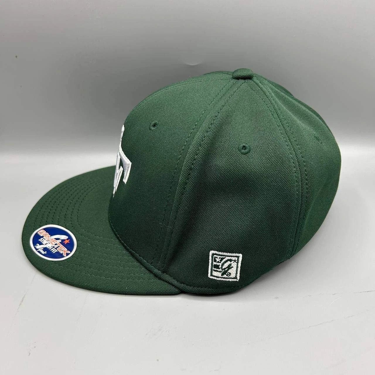 The Game Wake Forest Demon Deacons Hat Men NCAA The Game Fitted New M Size ONE SIZE - 7 Thumbnail