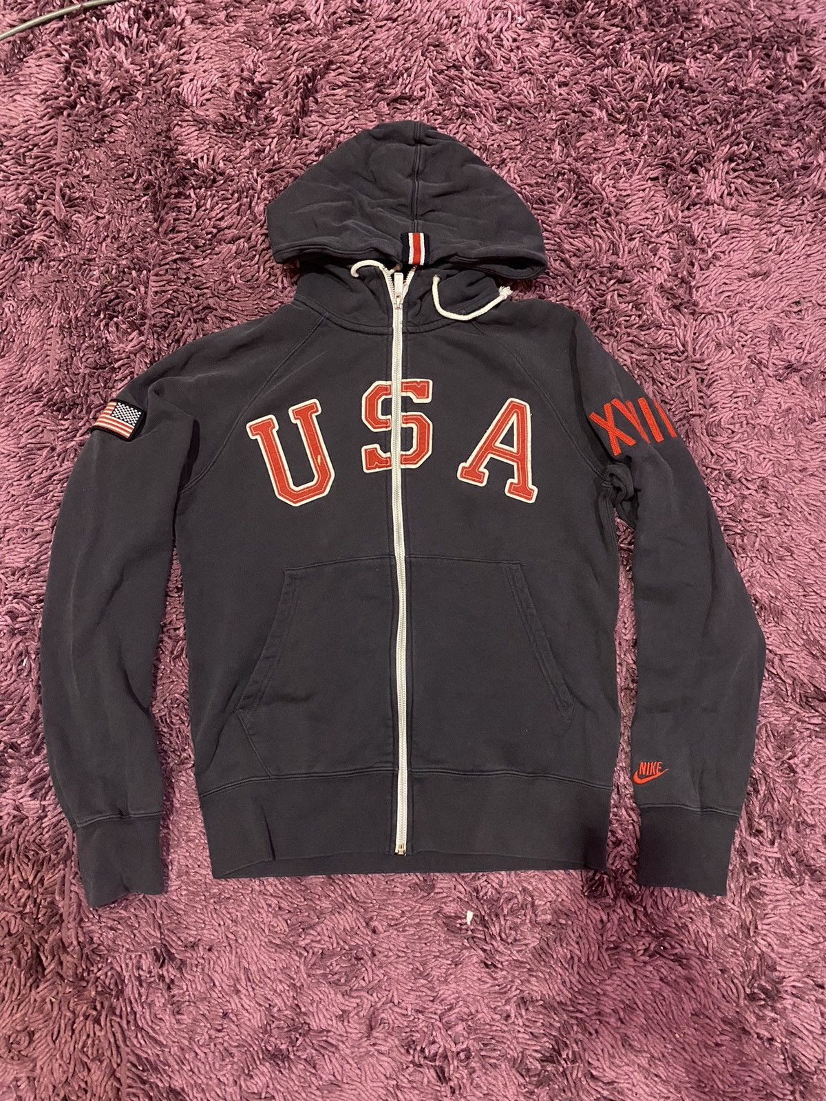 image of Nike Track & Field Usa Flag Hoodie in Blue, Men's (Size Small)
