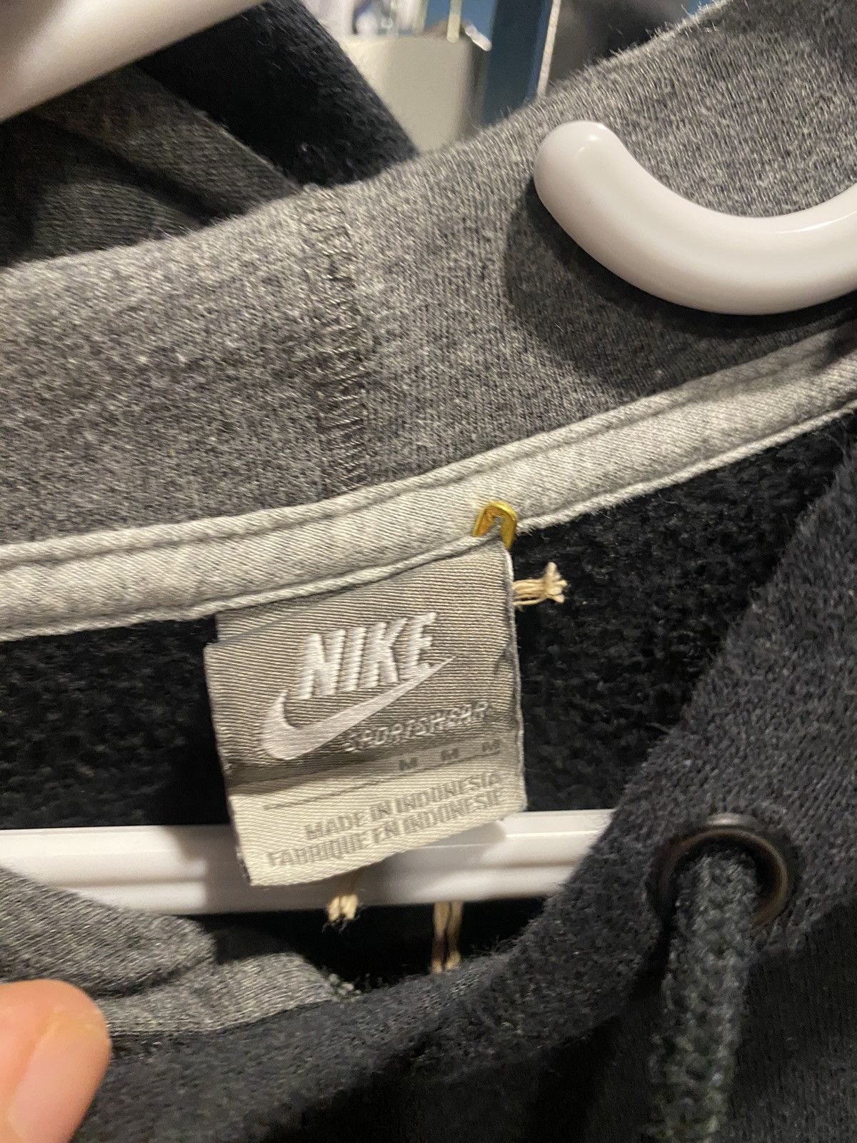 Nike × Vintage Vintage Nike hoodie Size US M / EU 48-50 / 2 - 2 Thumbnail