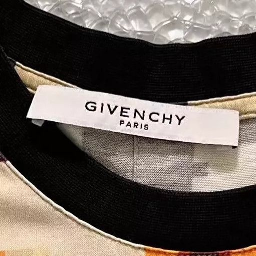 Givenchy Givenchy Flame Printed Short Sleeve T-Shirt Size US S / EU 44-46 / 1 - 5 Thumbnail