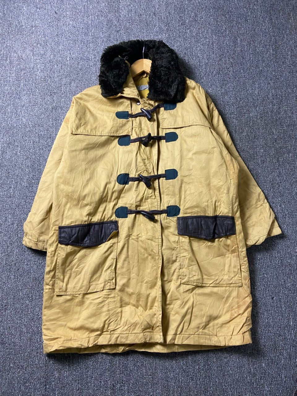 Bestin Brand Vintage-Style Clasp Duffle Jacket (185)