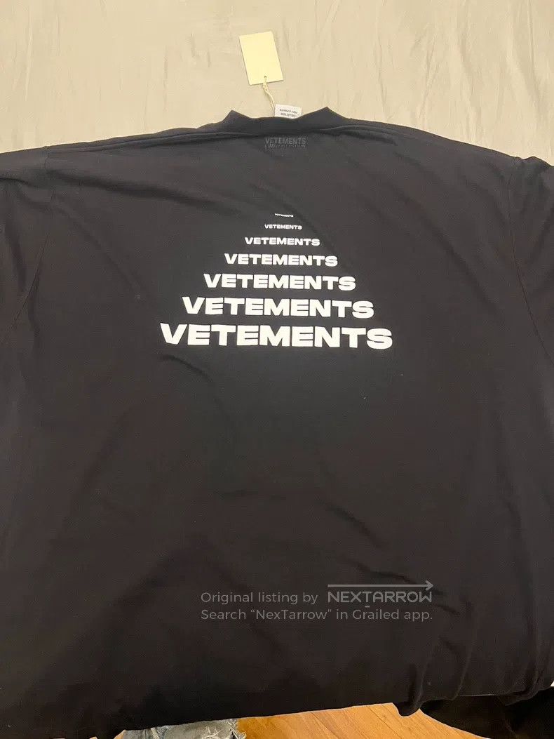 Vetements Vetements Short sleeve Size US L / EU 52-54 / 3 - 4 Thumbnail