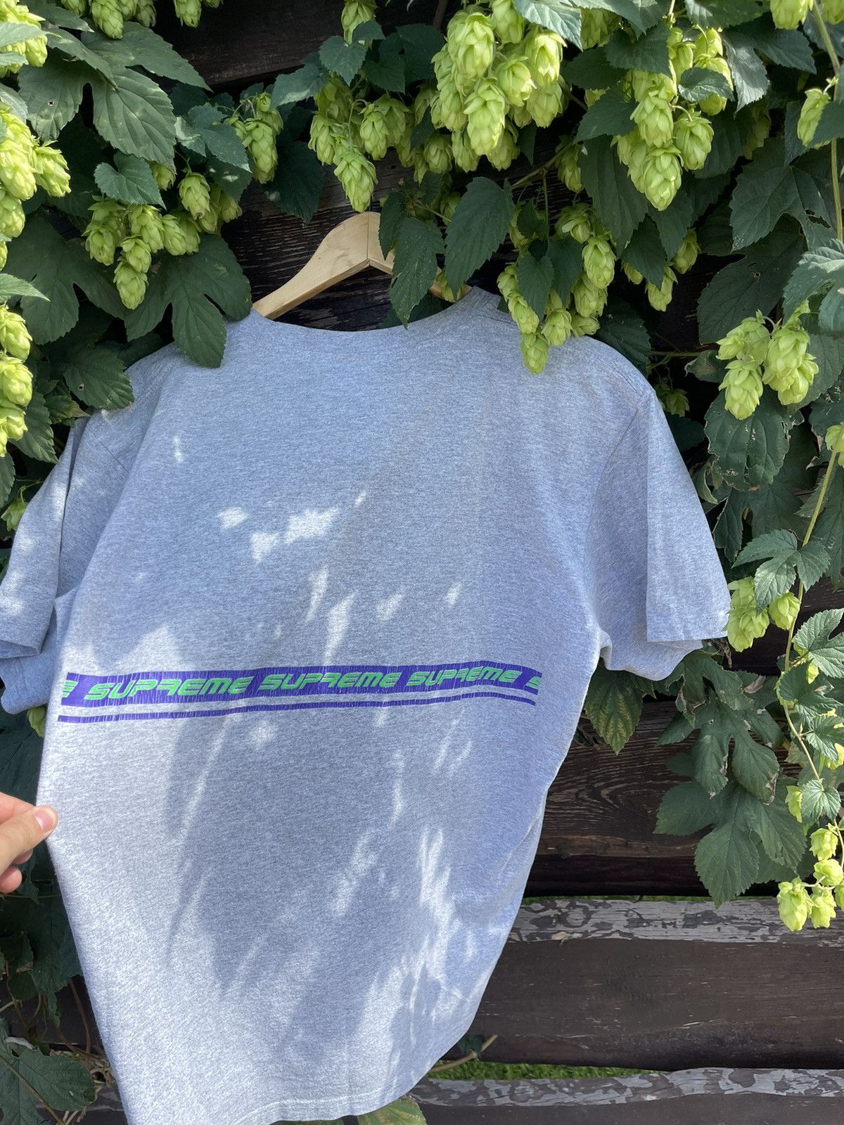 Other Supreme hardgoods gray t-shirt tee Size US M / EU 48-50 / 2 - 11 Thumbnail