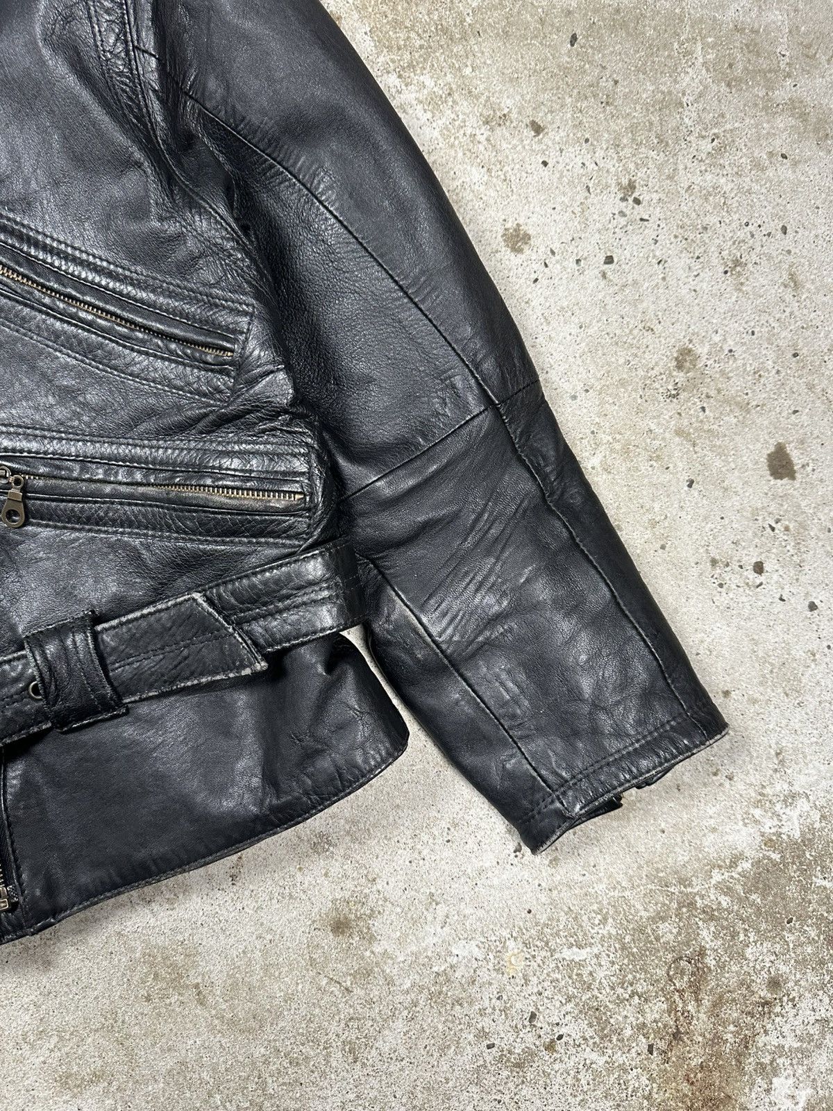 Vintage Vintage Y2K Moto Biker Style Black Cropped Leather Jacket Size US S / EU 44-46 / 1 - 5 Thumbnail