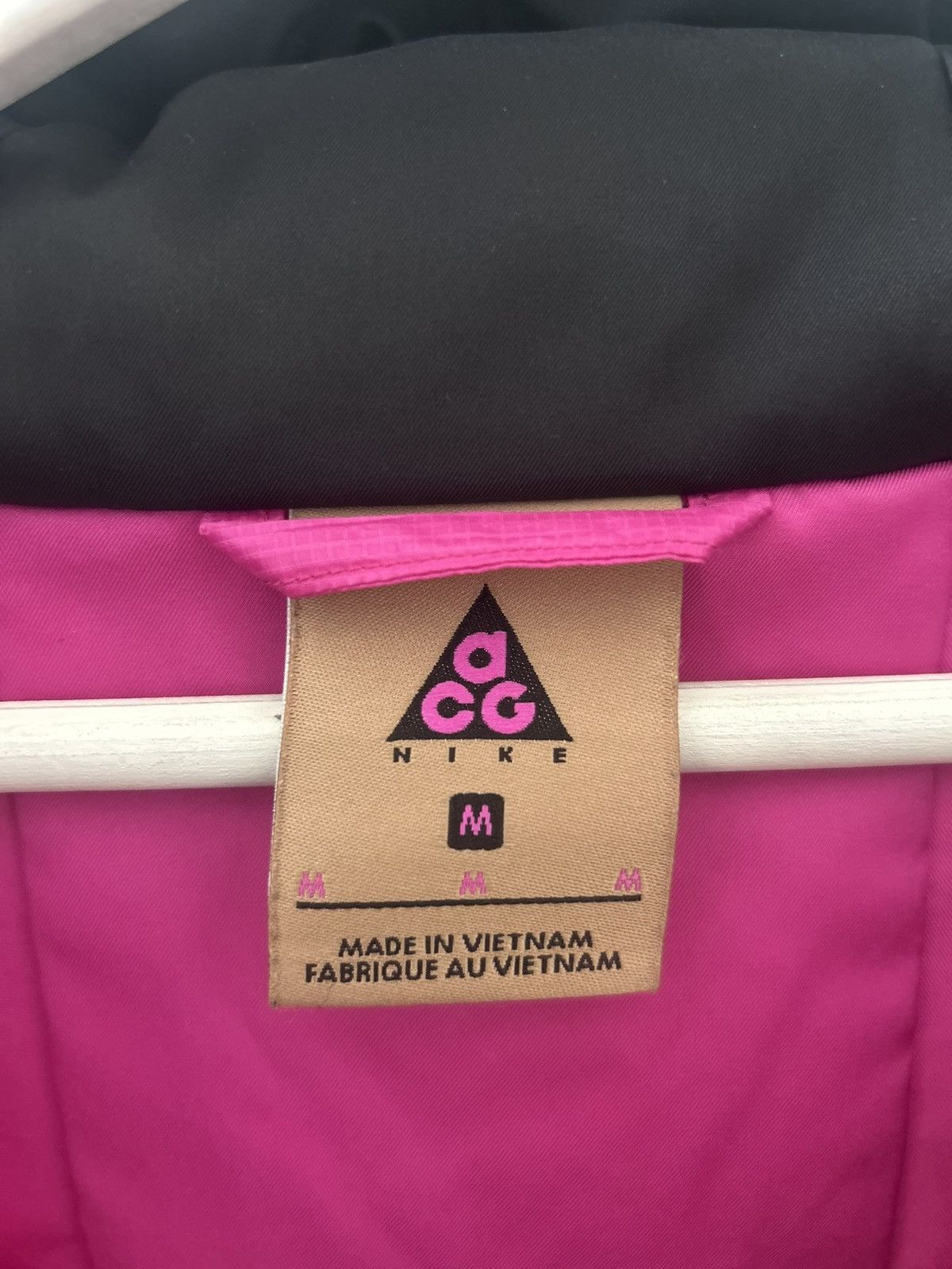 Nike ACG Nike ACG PrimaLoft Pink Black Jacket Size US M / EU 48-50 / 2 - 3 Thumbnail