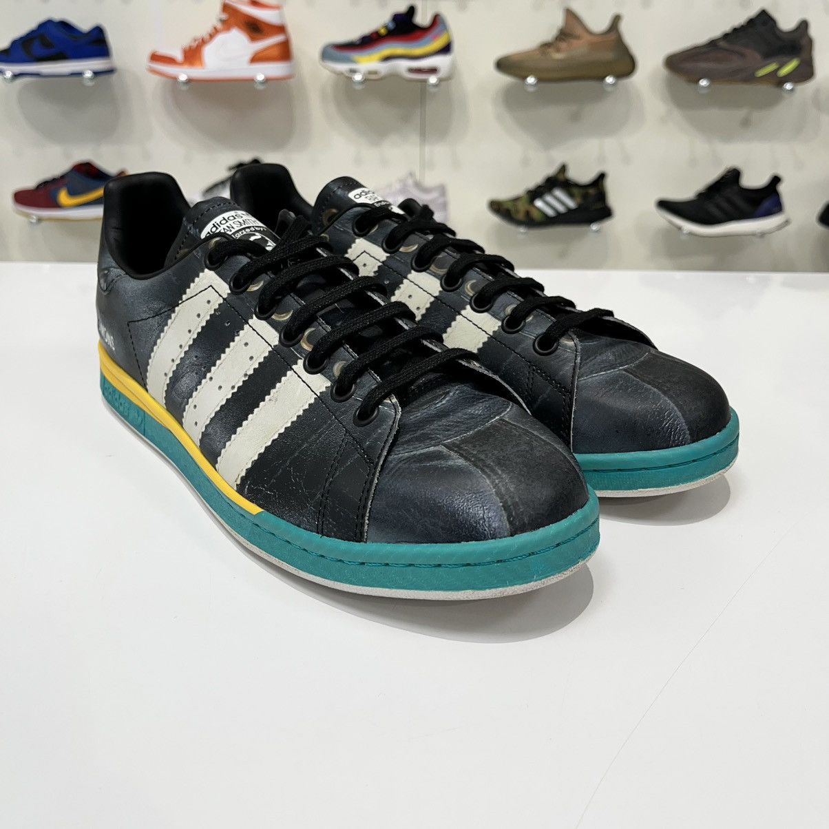 Adidas × Raf Simons Adidas Samba Stan x Raf Simons Trompe L’oeil Size US 9.5 / EU 42-43 - 7 Thumbnail
