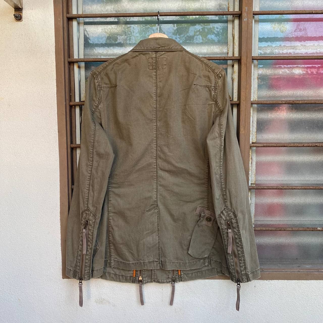 20471120 × 5351 POUR LES HOMMES × Le Grande Bleu (L.G.B.) RARE 291295 HOMME ROCK N ROLL UTILITY SURVIVAL JACKET Size US M / EU 48-50 / 2 - 8 Thumbnail