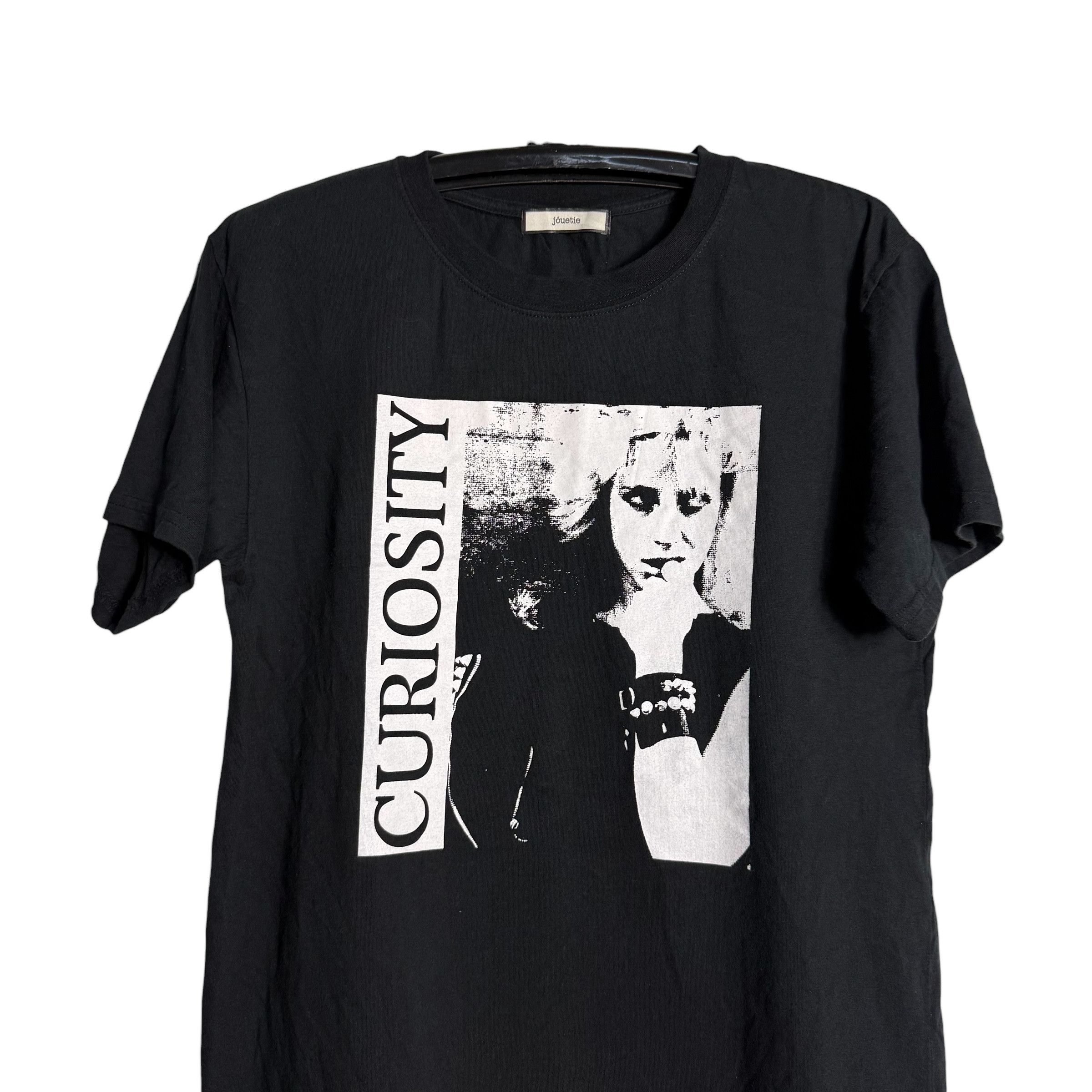 Band Tees 🔥RARE🔥Vintage Courtney Love Curiosity by Jouetie T-shirt Size US M / EU 48-50 / 2 - 2 Thumbnail