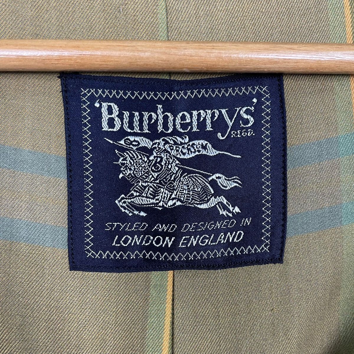 Burberry Burberrys Nova Check Double Breasted Trenchcoat Size US S / EU 44-46 / 1 - 16 Thumbnail