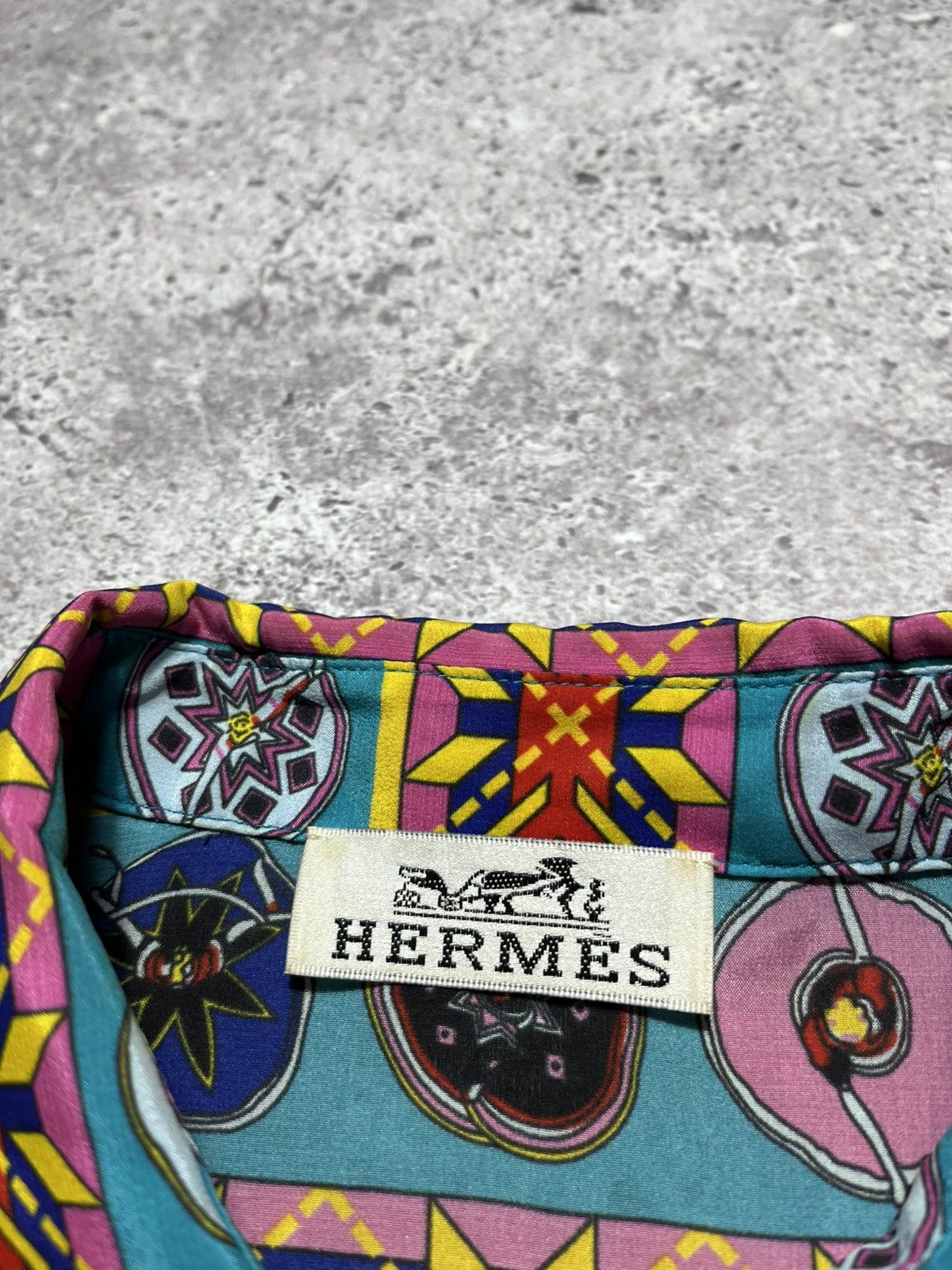 Hermes Vintage HERMES Blouse Full print Rare Silk Size M / US 6-8 / IT 42-44 - 8 Thumbnail