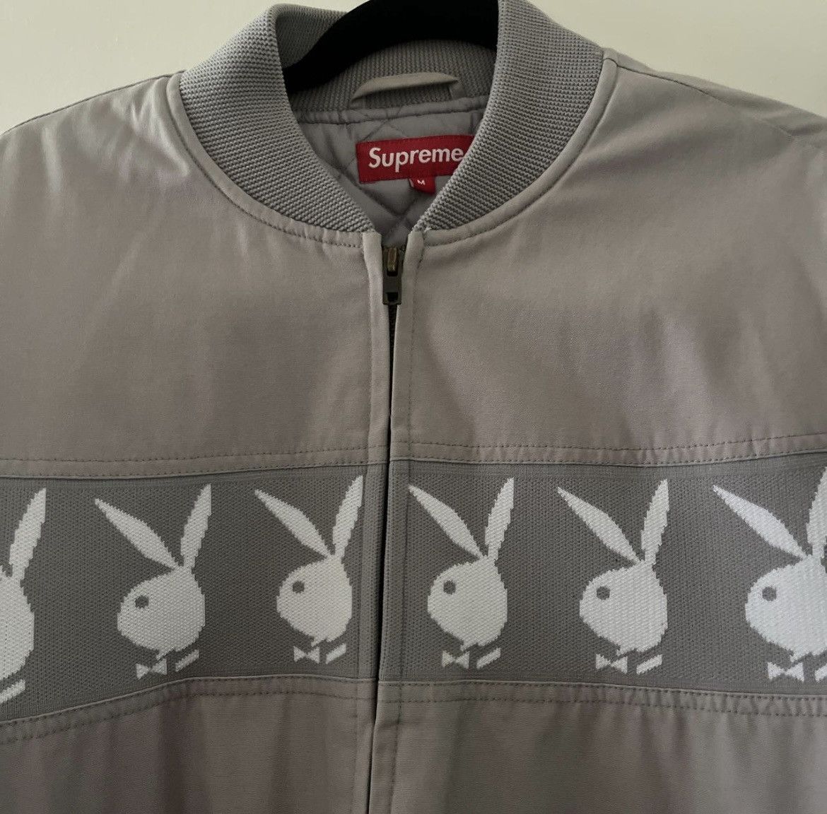 Playboy × Supreme Grey Supreme x Playboy bomber jacket collab from 2019 Size US M / EU 48-50 / 2 - 2 Thumbnail