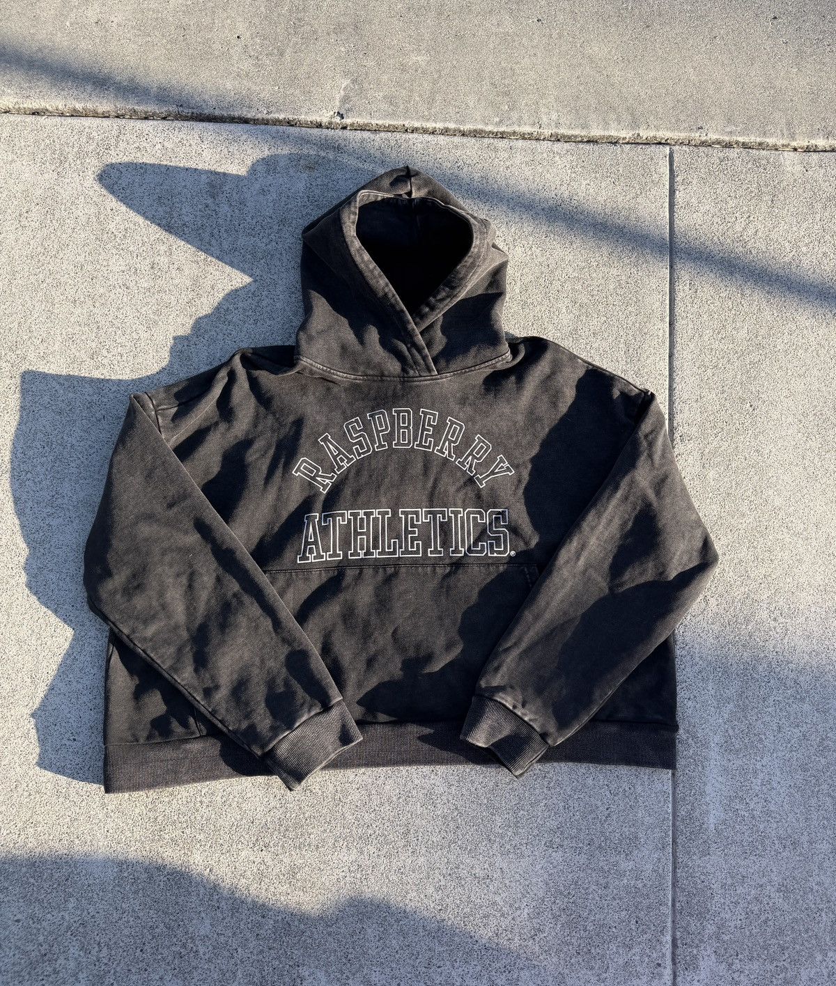 Other The GVGallery ‘Raspberry Hills’ Hoodie Size US M / EU 48-50 / 2 - 1 Thumbnail