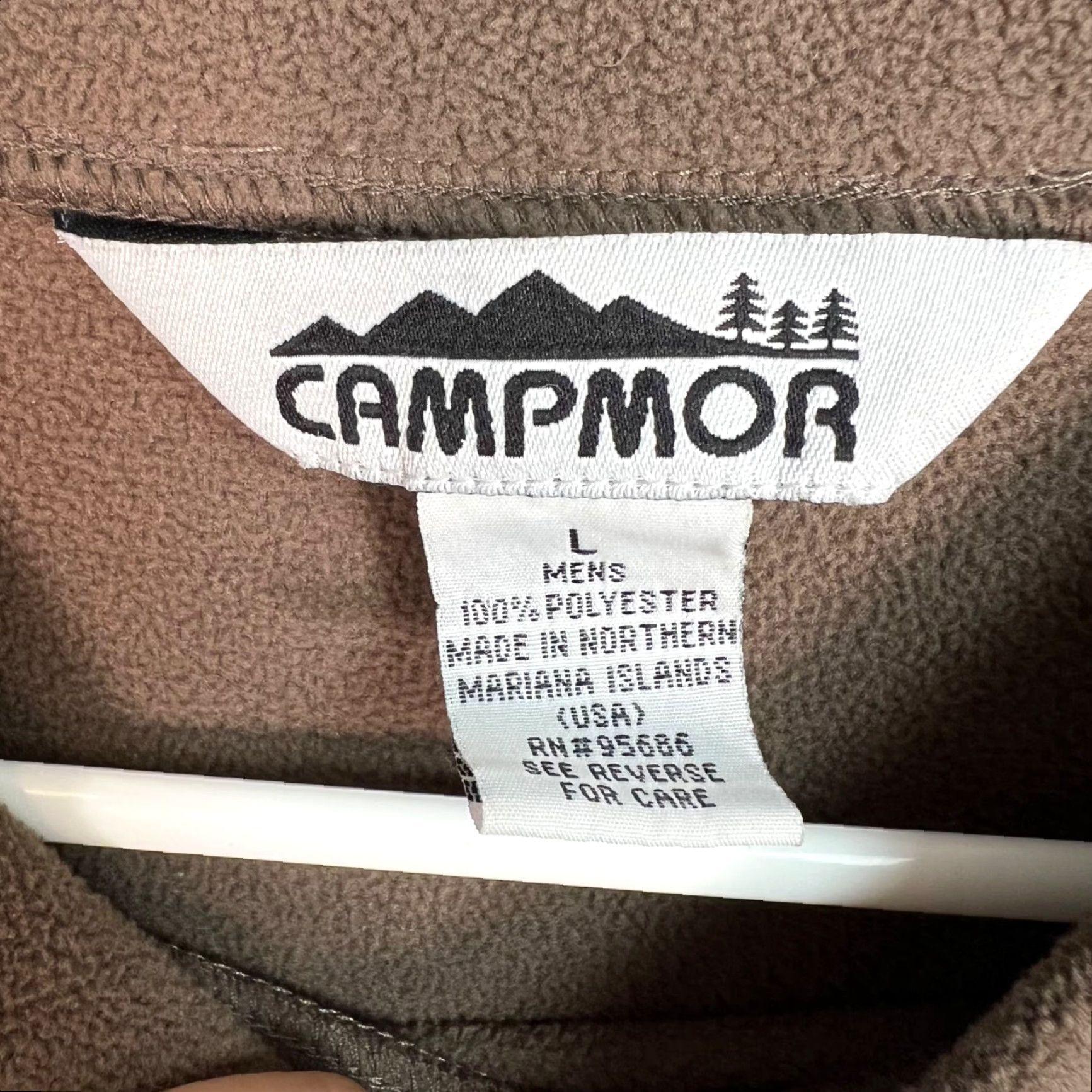 Vintage VINTAGE Campmor Mens Brown Fleece Pullover Sweatshirt Large Pullover Shirt Adult Mens Size L Brown Campmor Fleece Polyester Crew Neck 8/10 Mens Size US L / EU 52-54 / 3 - 3 Thumbnail