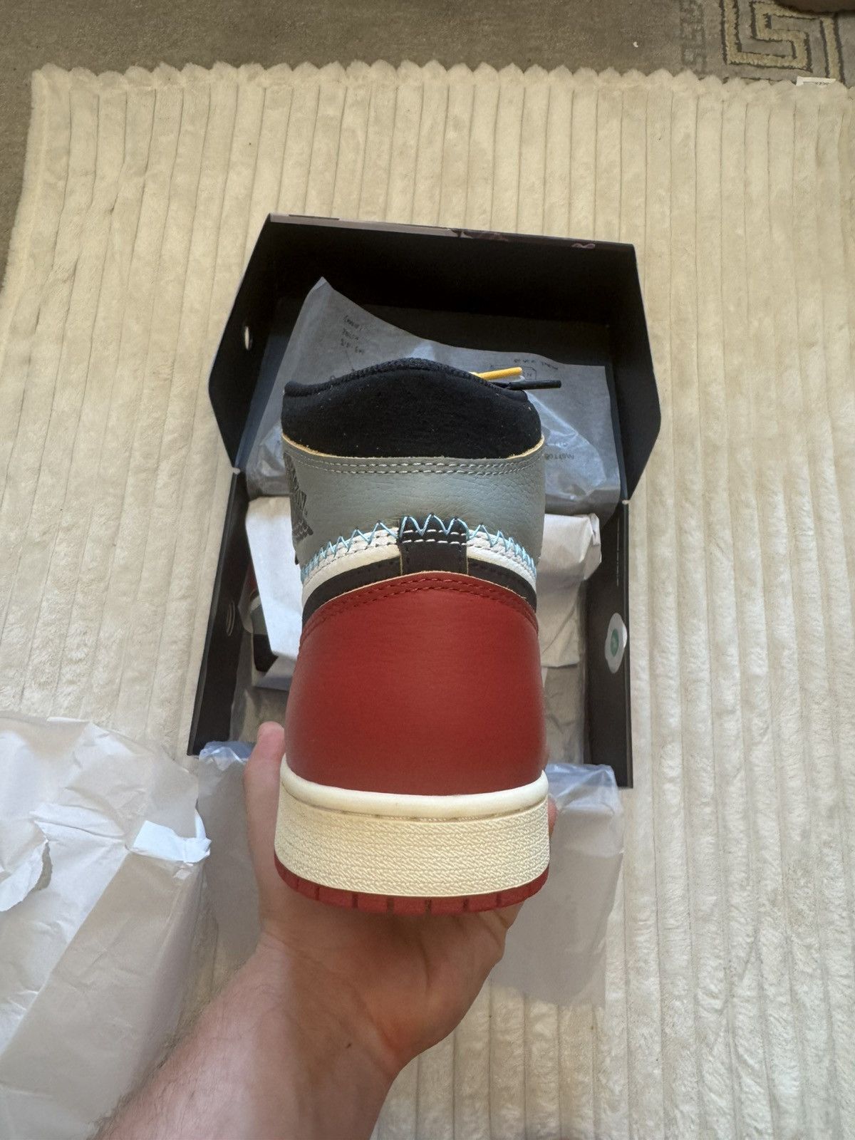 Nike Nike Air Jordan 1 Retro High OG x Union LA “Black Toe” Size US 9.5 / EU 42-43 - 5 Thumbnail