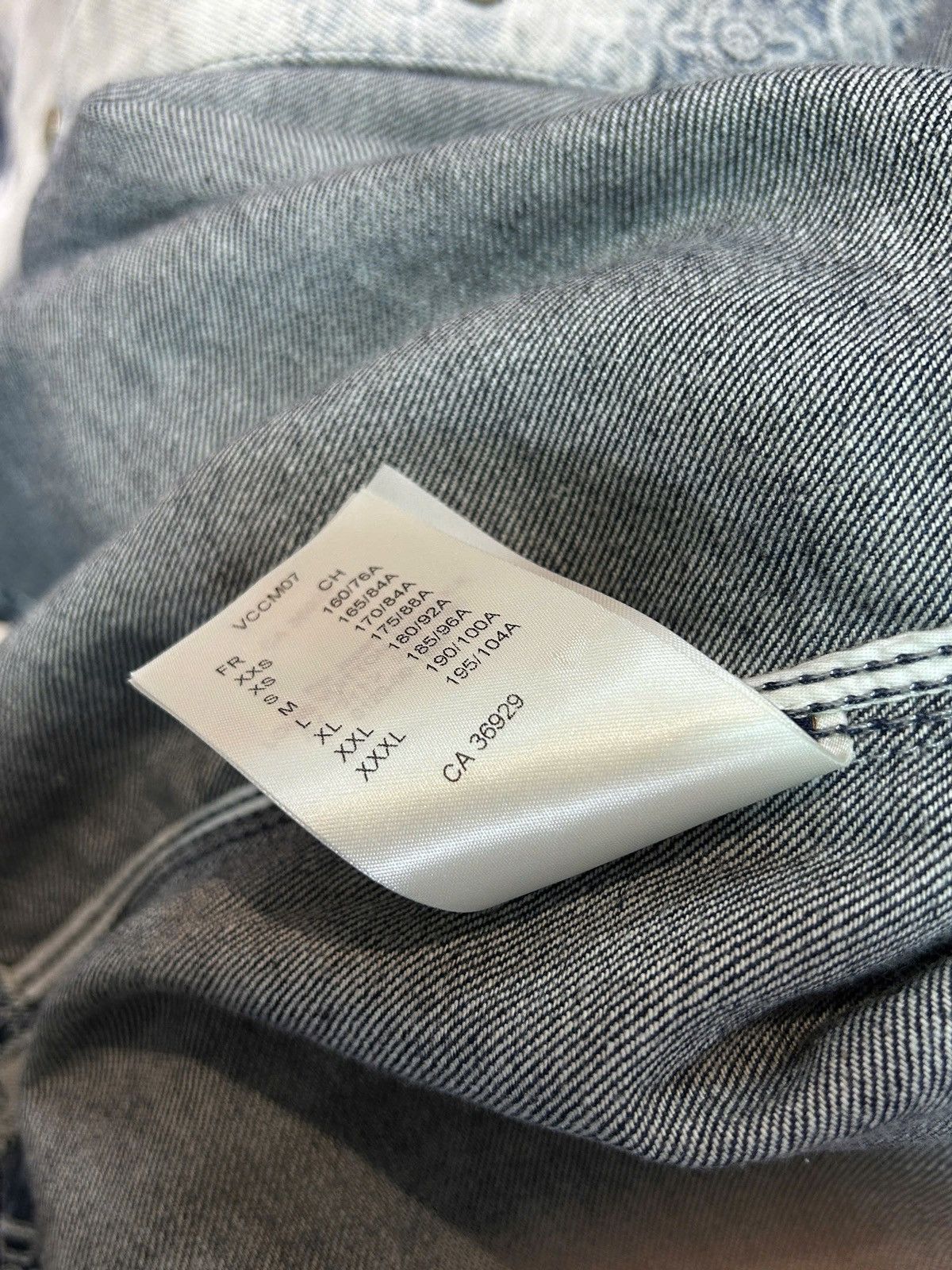 Louis Vuitton Louis Vuitton Monogram Bandana Denim Shirt Size US S / EU 44-46 / 1 - 5 Thumbnail