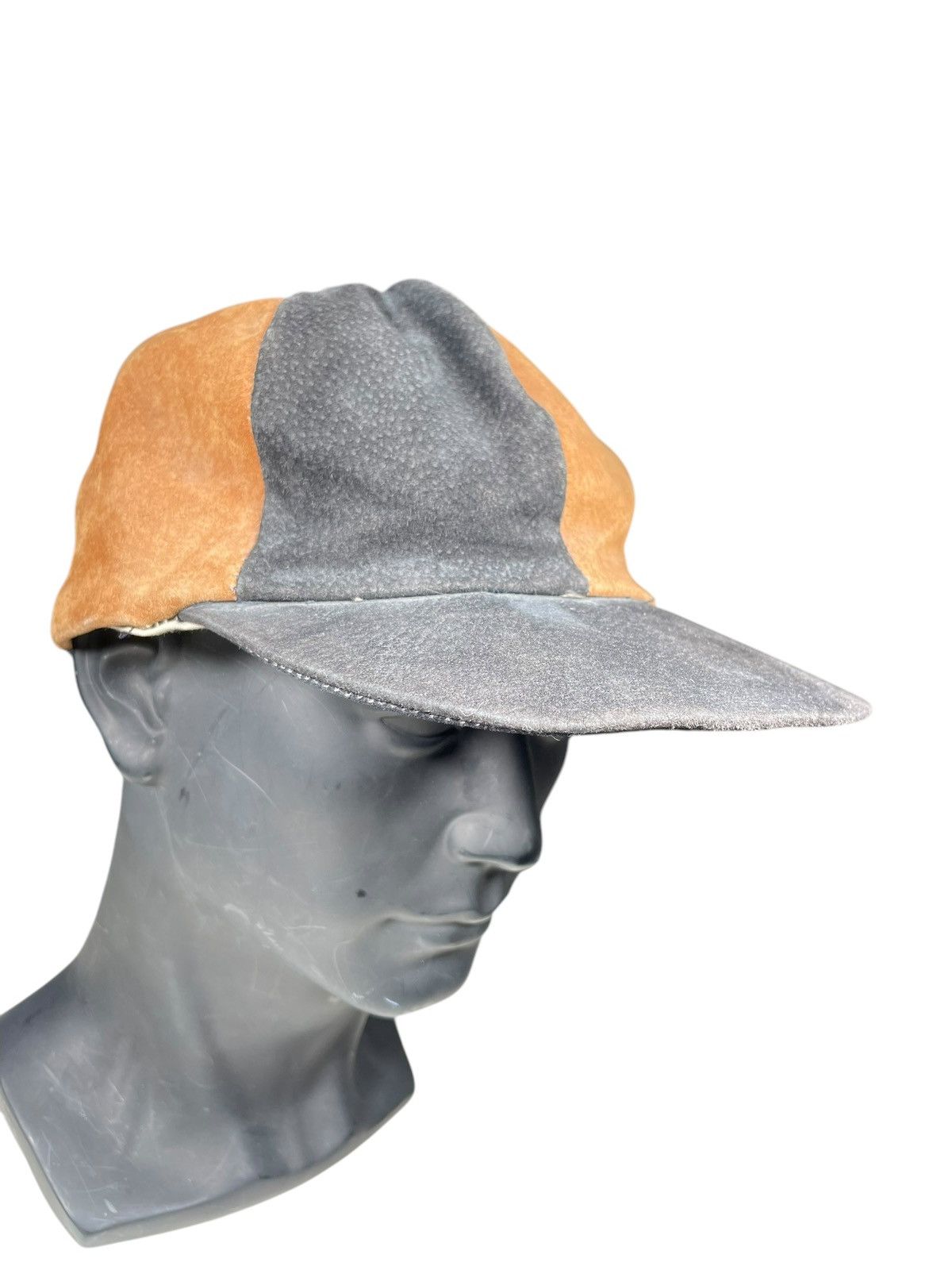 Vintage Vintage 90s Two-Tone Suede Cap Size ONE SIZE - 4 Thumbnail