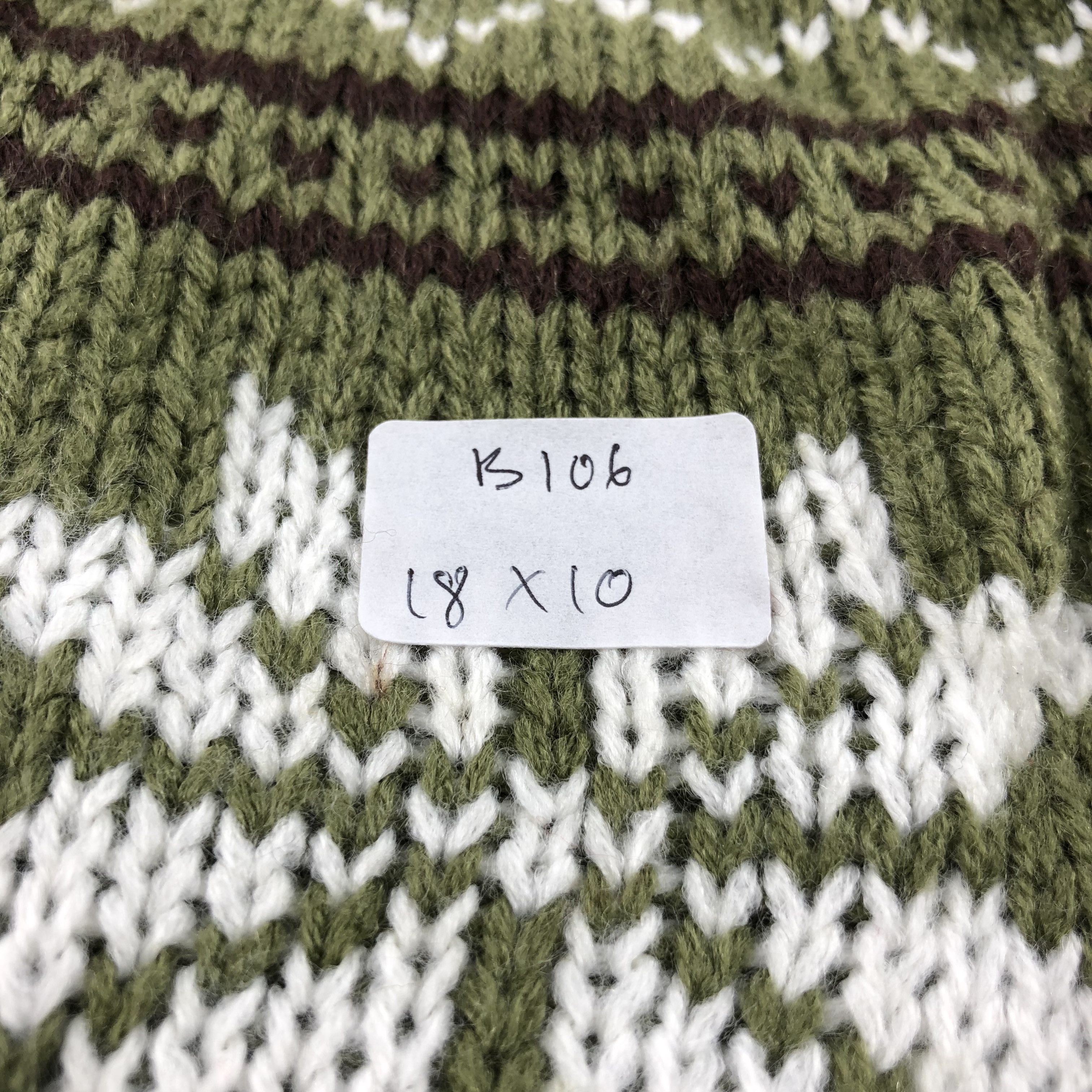 Vintage Fair Isle Bobble Winter Hat Snowcap Beanie B106 Size ONE SIZE - 3 Thumbnail