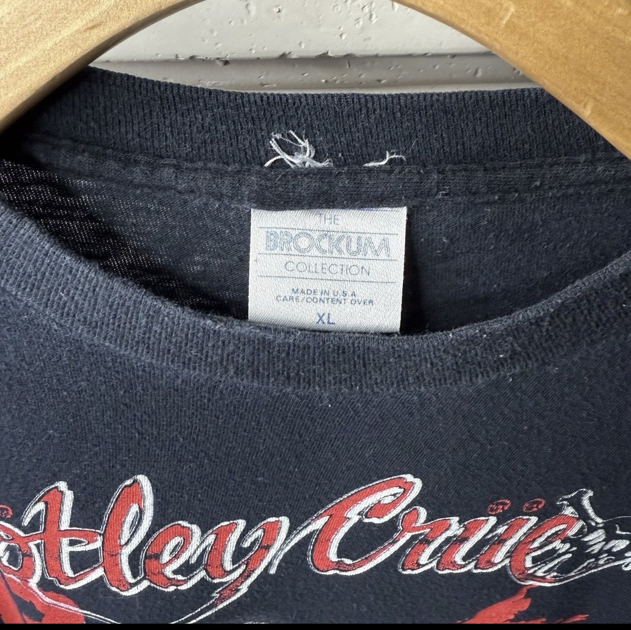 Vintage 1990 Mötley Crüe Dr. Feelgood Tour Tee Brockum Size US L / EU 52-54 / 3 - 3 Thumbnail