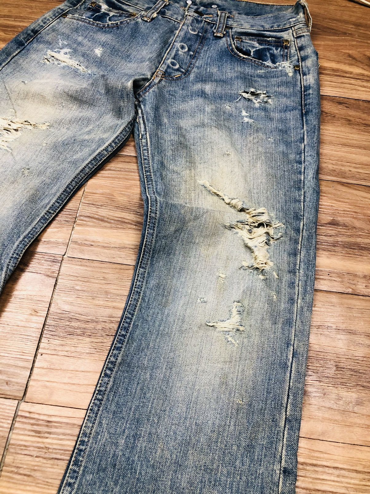 Japanese Brand Haricot Rouge Distressed Jeans (33) Size US 27 - 8 Thumbnail
