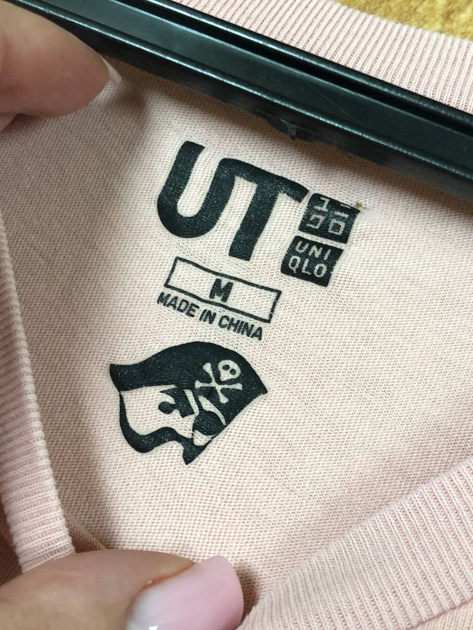 Uniqlo Vintage T-shirt Uniqlo big print ANIME Crazy Y2K Size US M / EU 48-50 / 2 - 2 Thumbnail