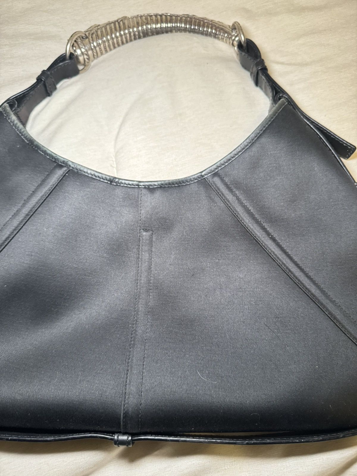 Yves Saint Laurent Yves Saint Laurent Mombasa Handbag Satin Size ONE SIZE - 6 Thumbnail
