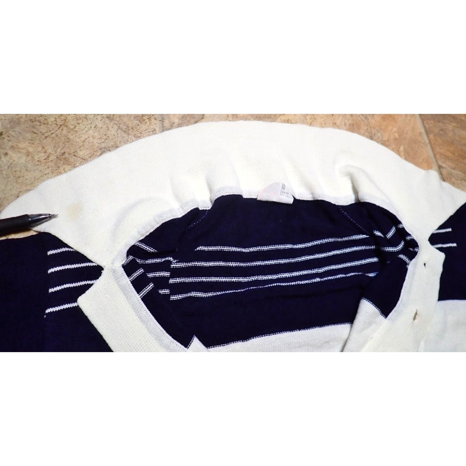 Arrow VINTAGE Arrow Polo Shirt NAVY GOLF Casual Men’s Small S Navy Burgundy White Stripes 80s Polo Shirt Mens Navy White Burgundy 80s Arrow Golf Shirt Size US S / EU 44-46 / 1 - 7 Thumbnail