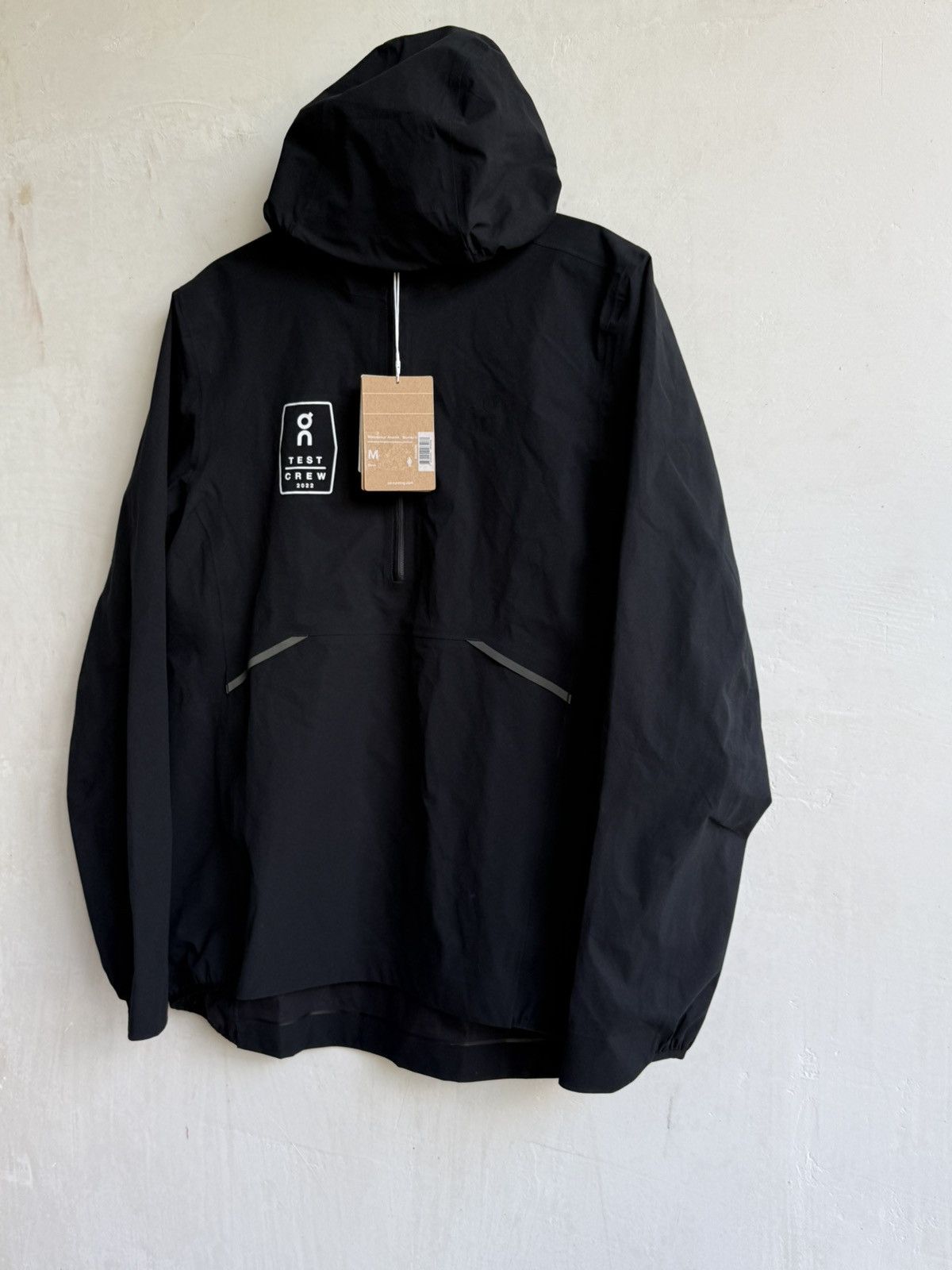 On On Running Warerproof Anorak Women’s jacket size M NWT Size M / US 6-8 / IT 42-44 - 1 Thumbnail