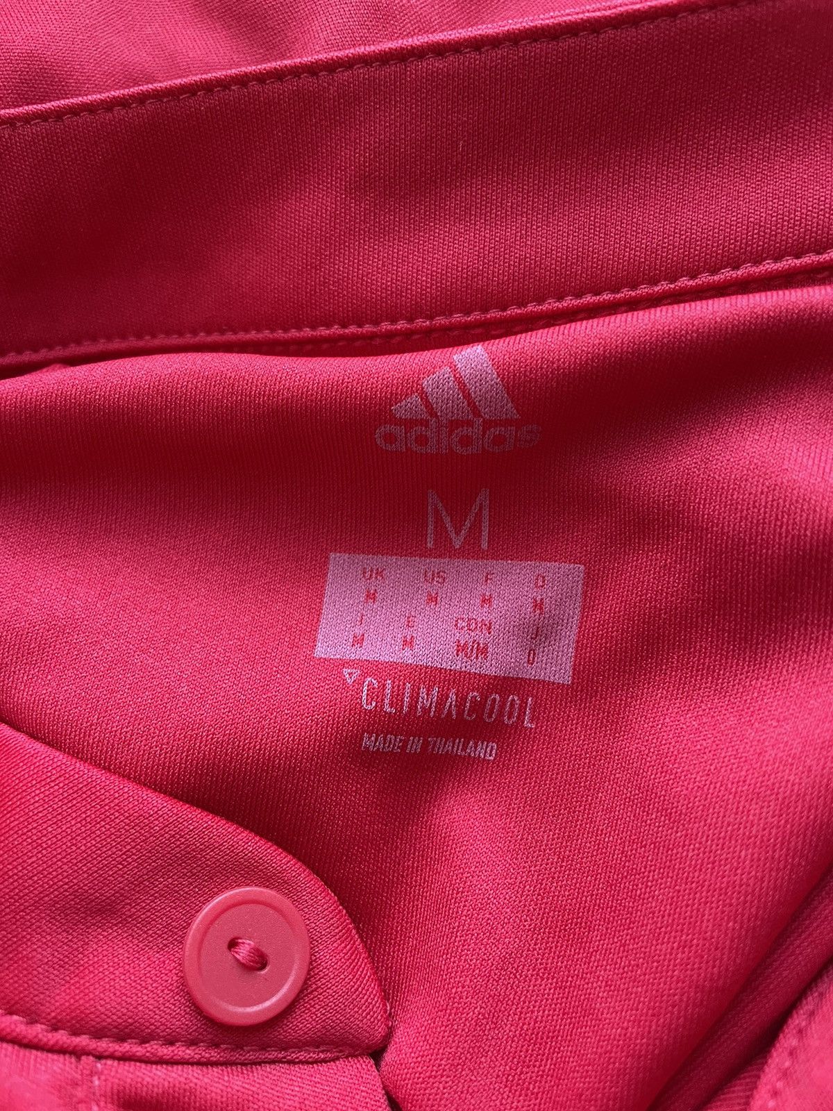 Adidas MANCHESTER UNITED 2017-2018 SHIRT FOOTBALL SOCCER ADIDAS Size US S / EU 44-46 / 1 - 3 Thumbnail