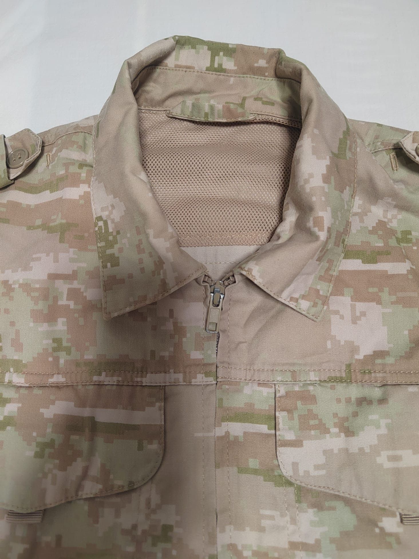 Vintage *NEW!* Russian Desert uniform Size US M / EU 48-50 / 2 - 5 Thumbnail