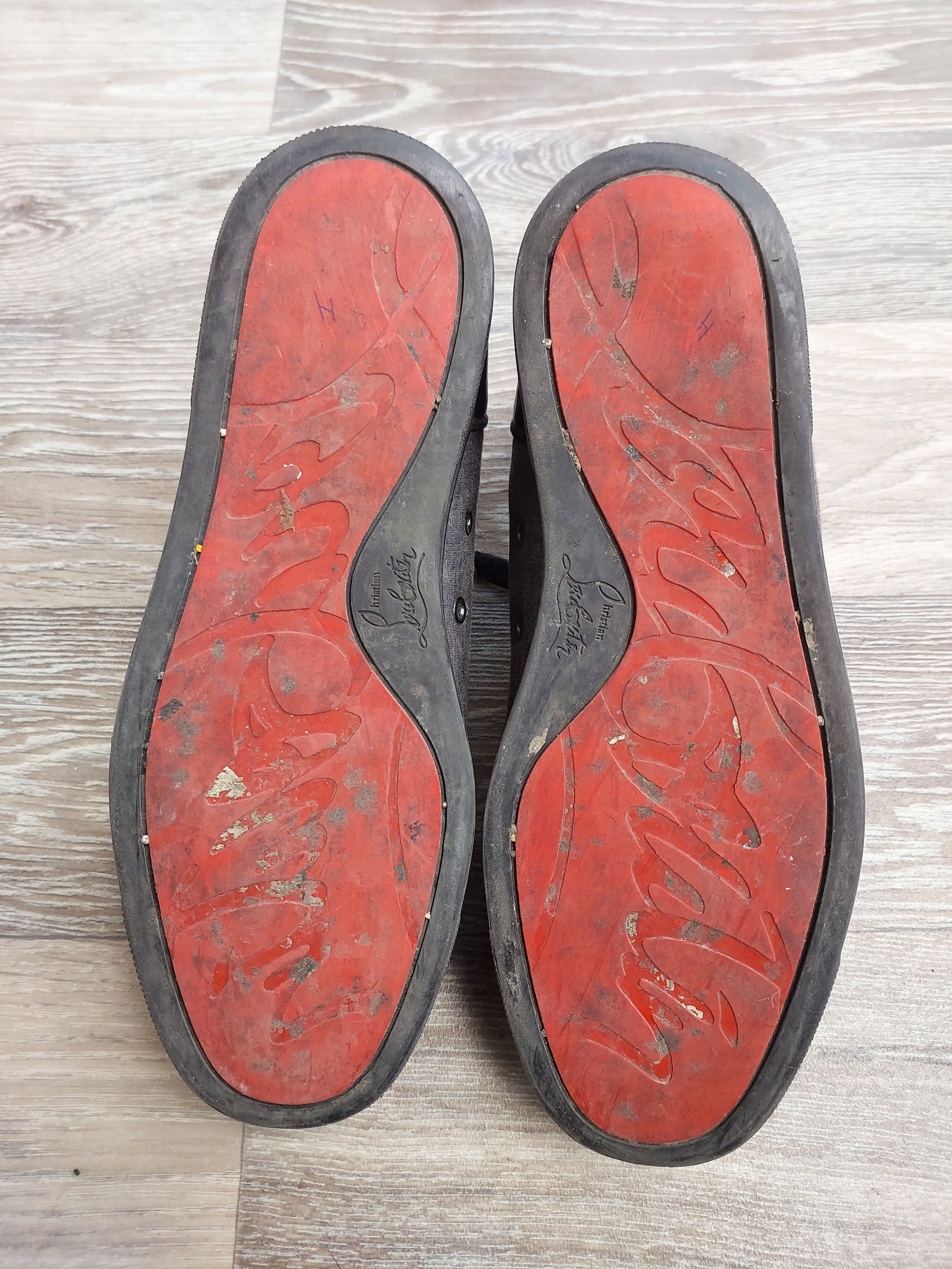 Christian Louboutin Christian Louboutin Grey Suede with Spikes. Size US 8 / EU 41 - 6 Thumbnail