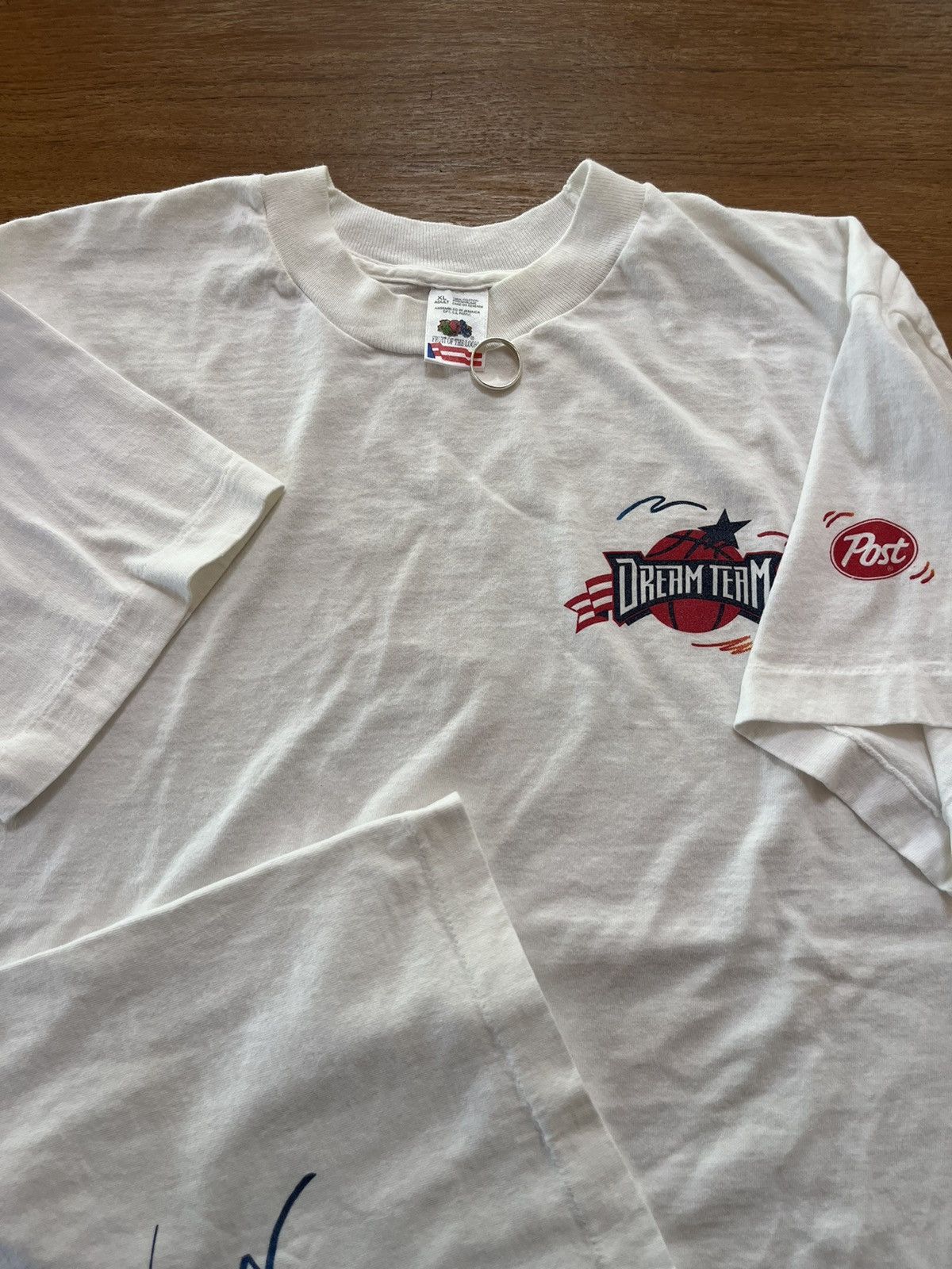 USA Olympics × Vintage Vintage DREAM TEAM USA Basketball Sign on back 90’s Tshirt Size US XL / EU 56 / 4 - 8 Thumbnail