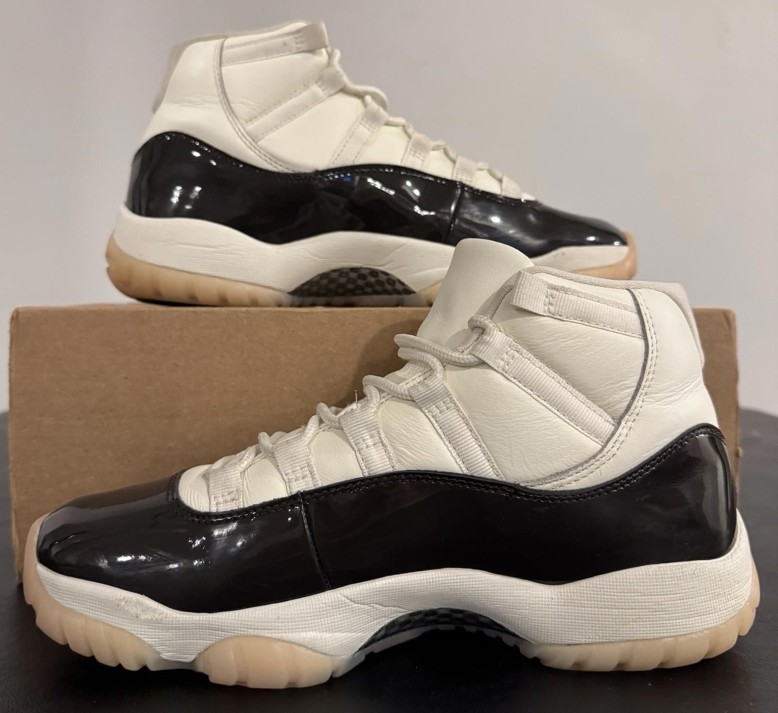 Jordan Brand Size 9 - Jordan 11 Retro Mid Neapolitan W Size US 9 / IT 39 - 3 Thumbnail