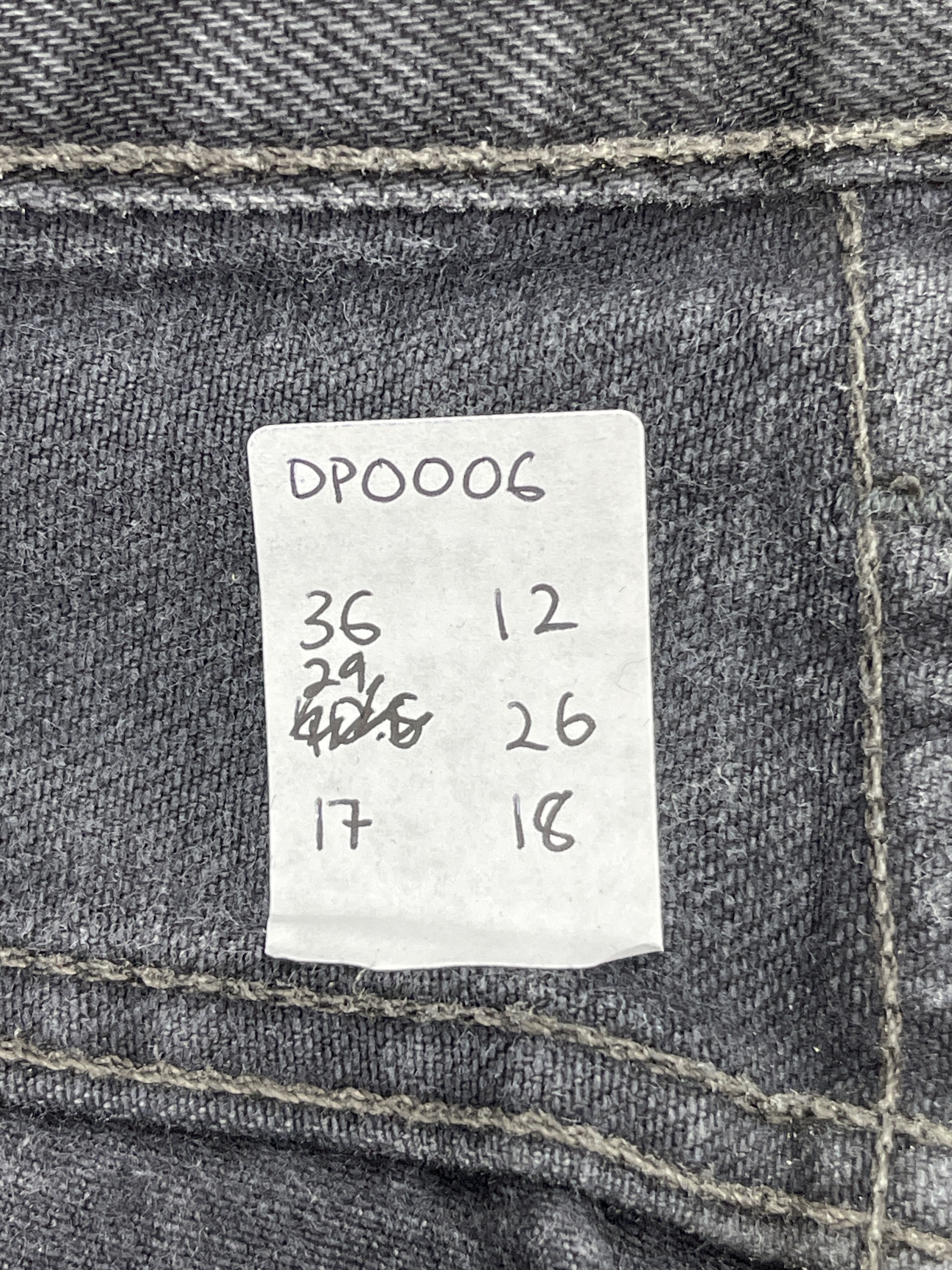 Levi's × Vintage Vintage Levi's 501 Super Black Denim Jeans Size US 36 / EU 52 - 14 Thumbnail