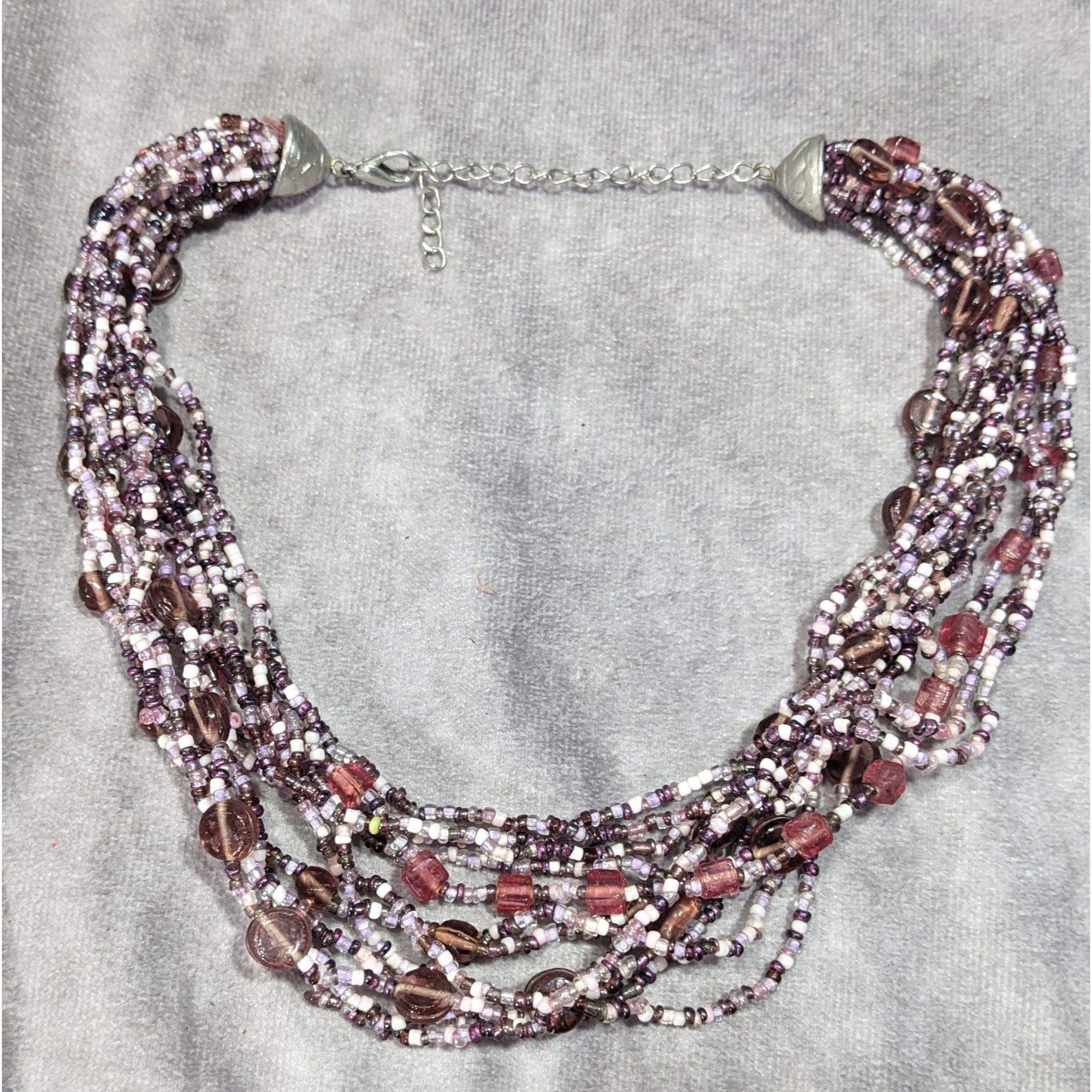 Other Whimsical Purple And White Glass Beaded Layered Necklace Size ONE SIZE - 6 Thumbnail