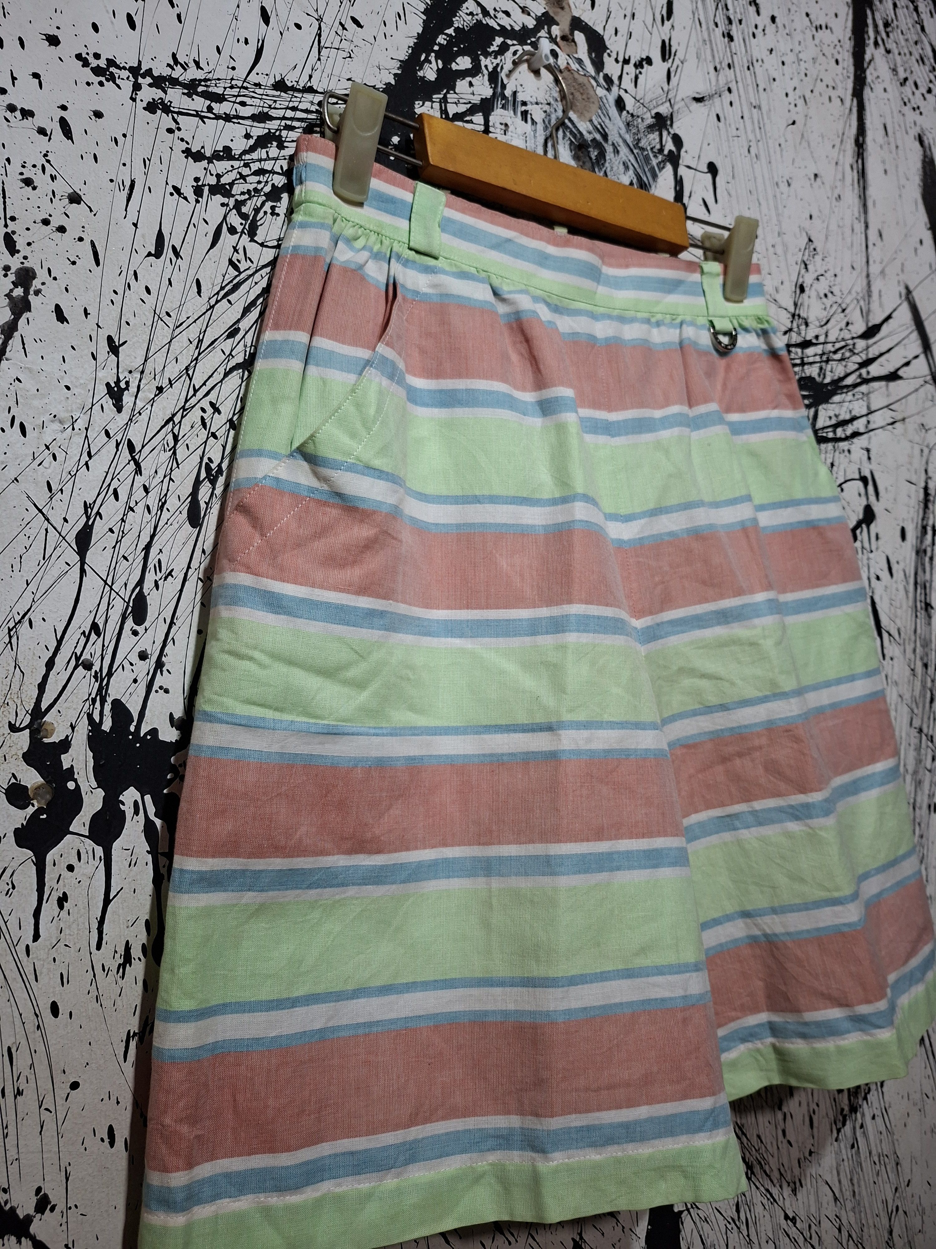 Christian Dior Monsieur CHRISTIAN DIOR SPORTS STRIPE CASUAL SHORT PANTS Size 30" / US 8 / IT 44 - 2 Thumbnail