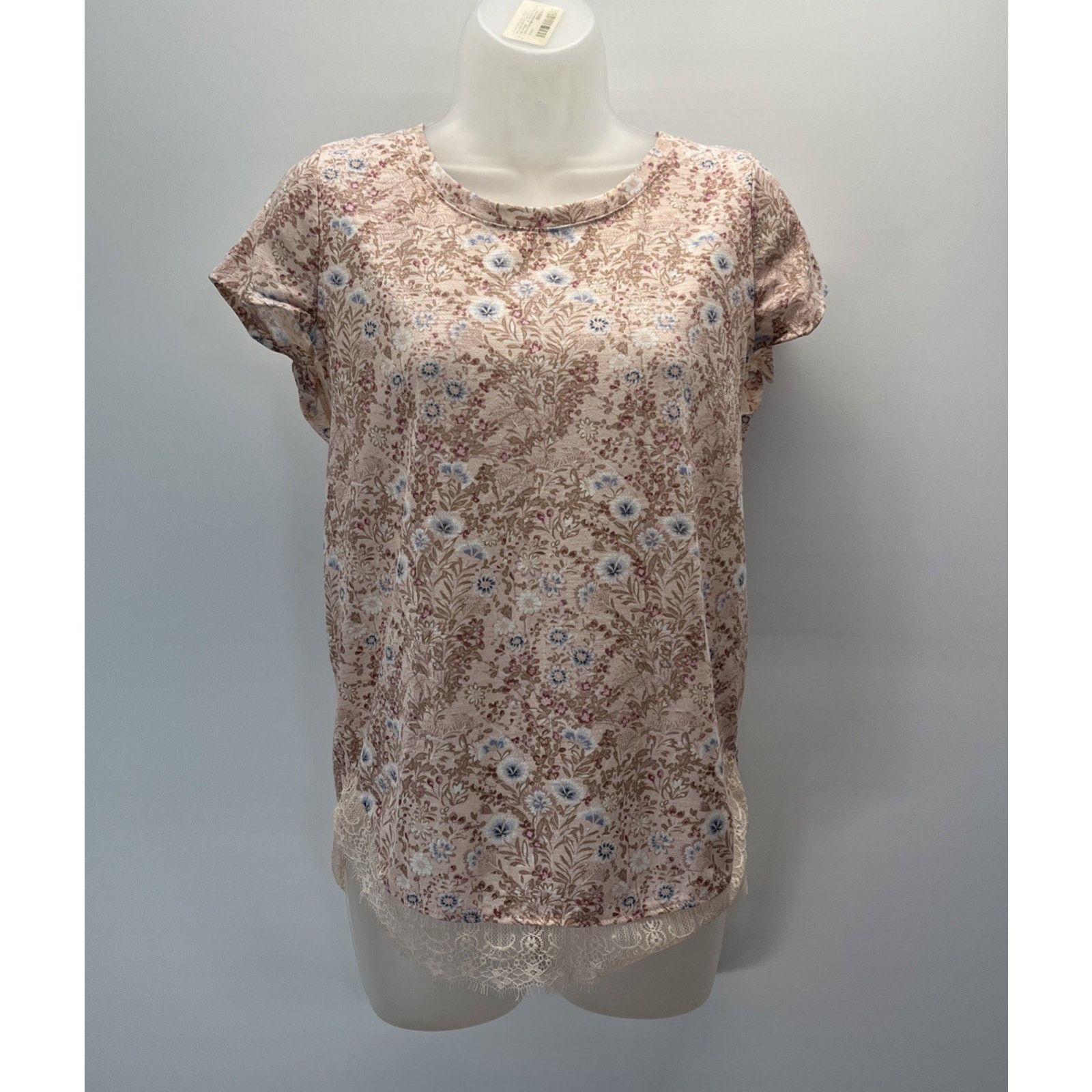 Lauren Conrad LAUREN CONRAD Floral Lace Tee Women's Sz XS Shortsleeve Size XS / US 0-2 / IT 36-38 - 1 Thumbnail
