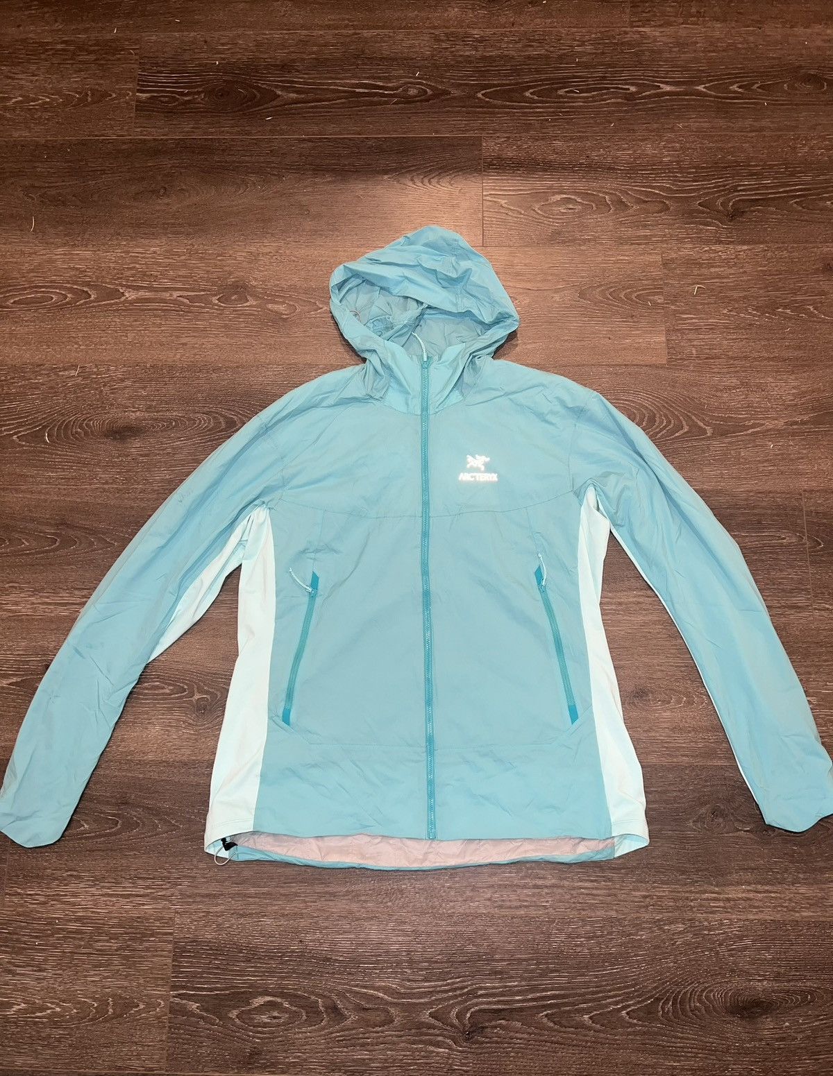 image of Arcteryx x Arcteryx Veilance Arc'teryx Atom Lt Hooded Jacket in Blue, Women's (Size XL)