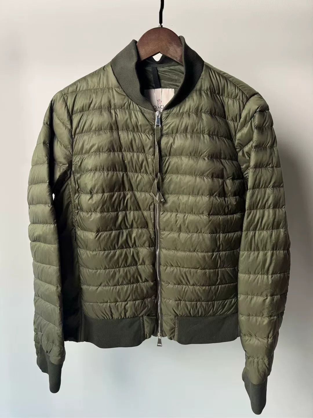 Moncler green moncler down jacket size 4 Size US L / EU 52-54 / 3 - 1 Thumbnail