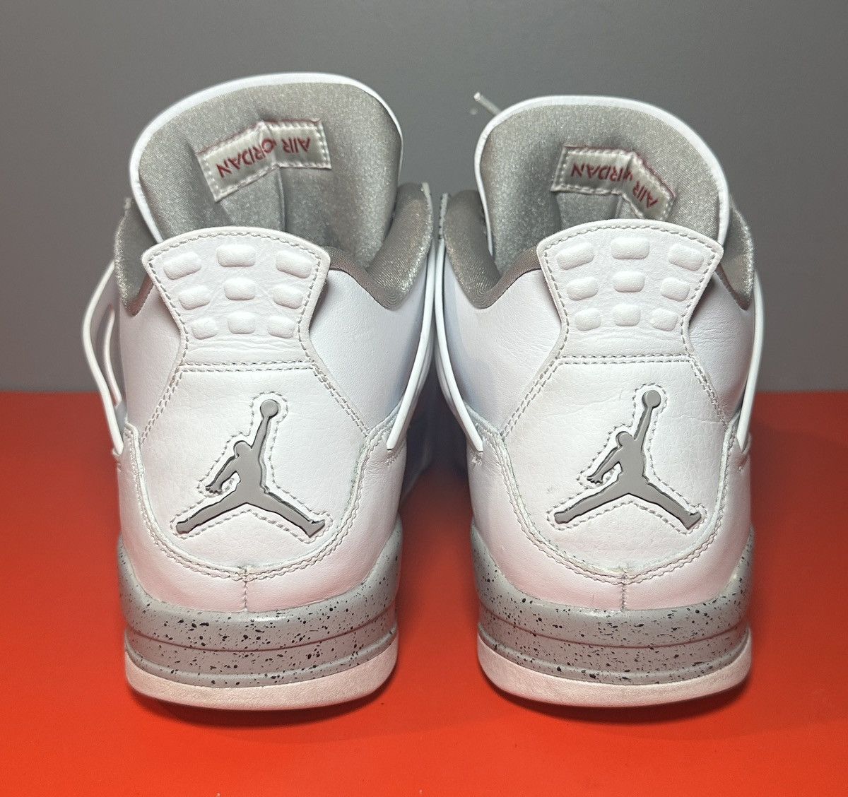 Jordan Brand Size 10 - Jordan 4 Retro Mid White Oreo Size US 10 / EU 43 - 5 Thumbnail