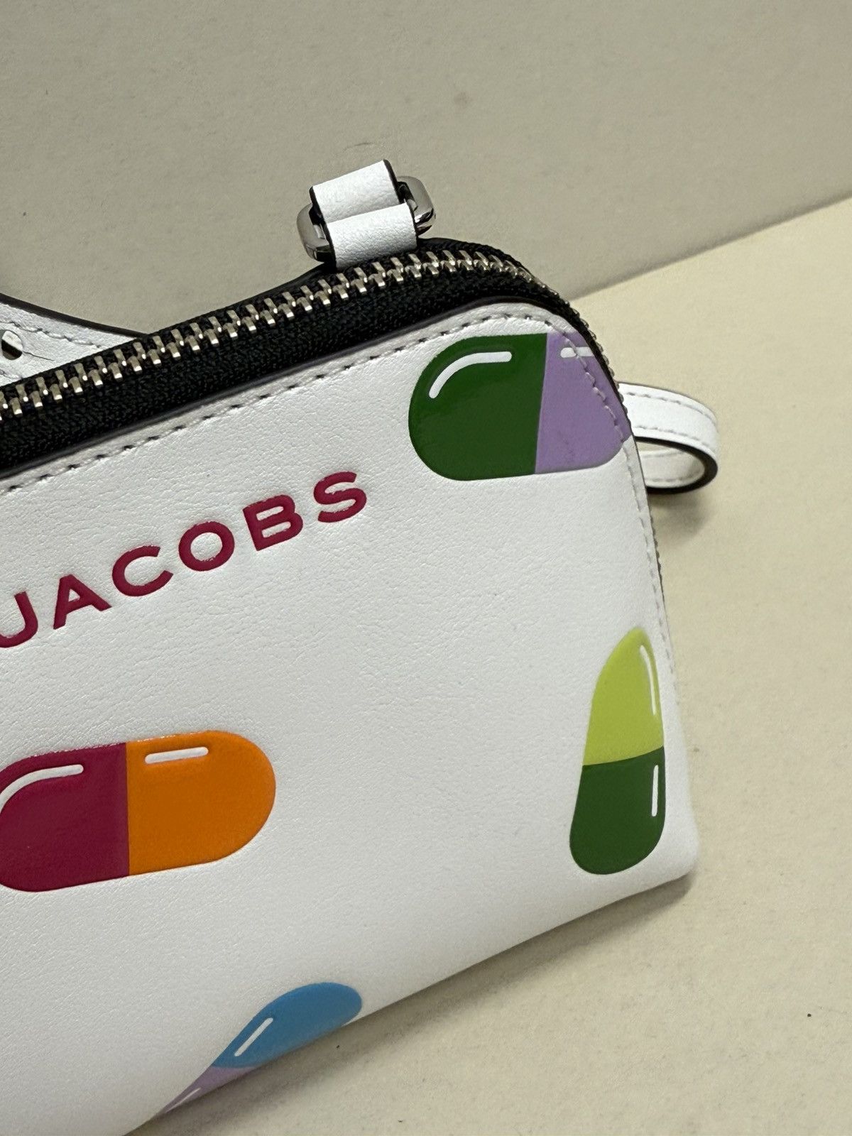 Marc Jacobs (new+tag) Marc Jacobs crossbody fit large iphone pro max Size ONE SIZE - 11 Thumbnail