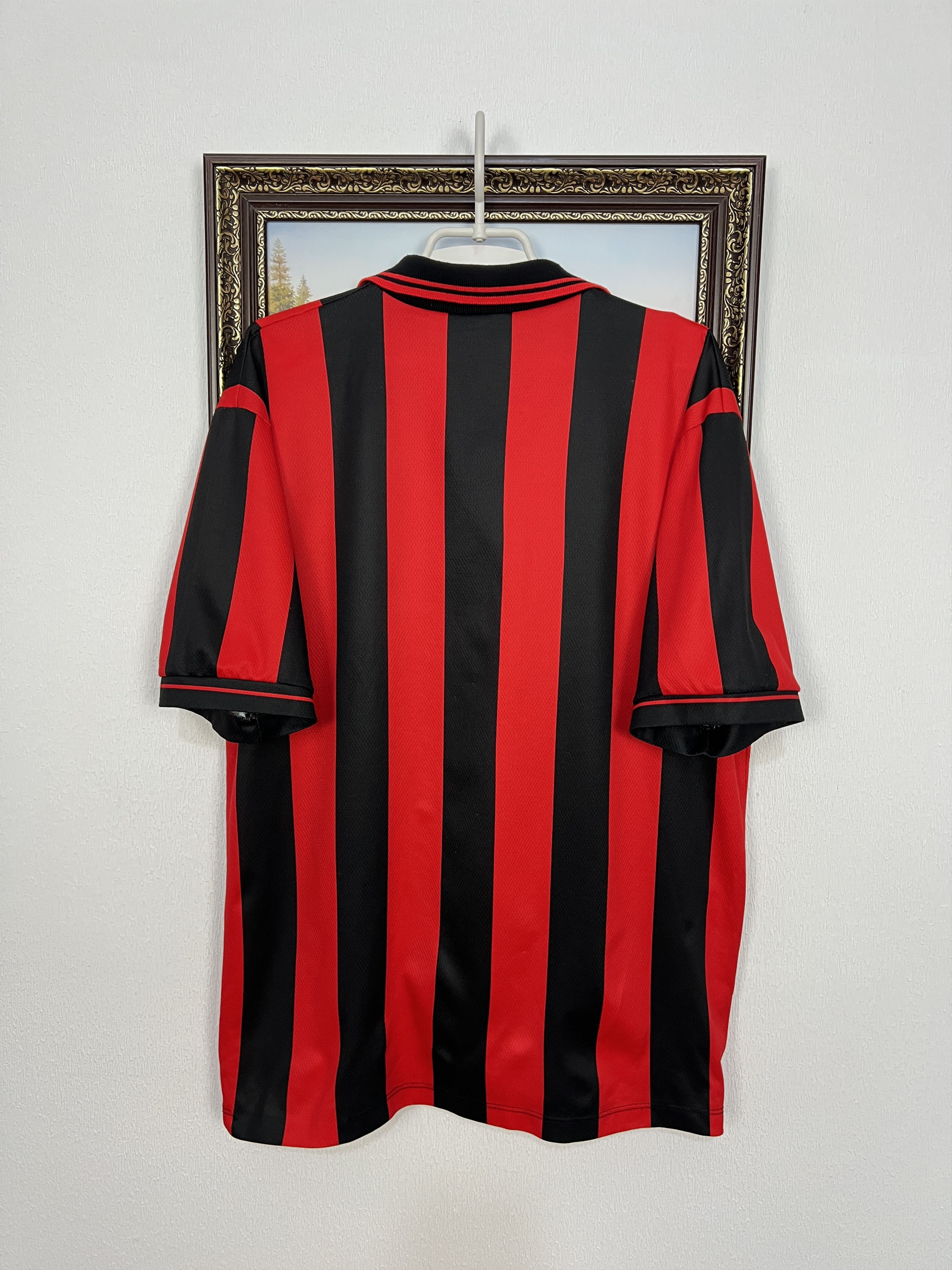 Lotto Sport AC Milan Home football shirt 1994 Soccer Lotto Maglia Mens Size US L / EU 52-54 / 3 - 12 Thumbnail