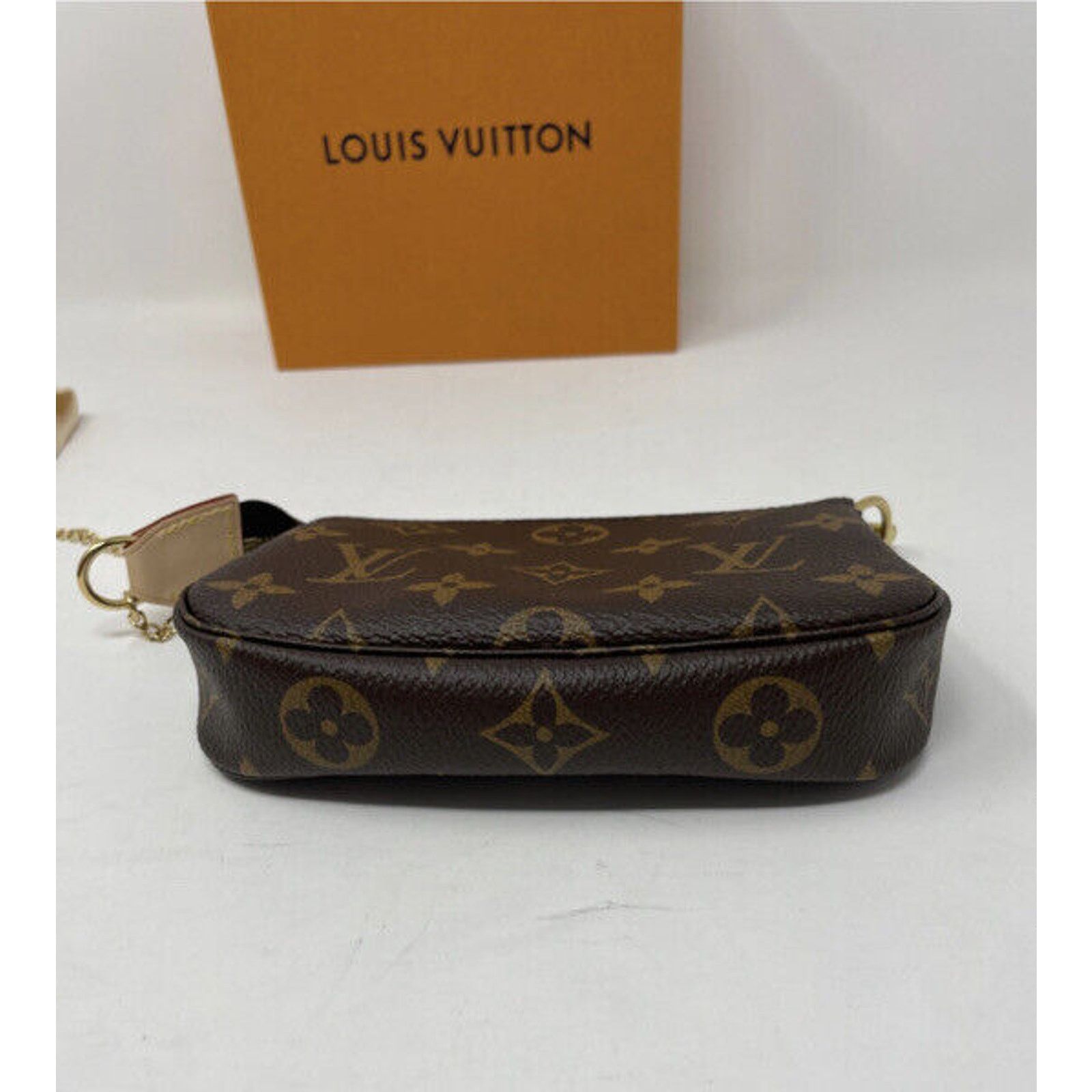 Louis Vuitton Louis Vuitton Mini Pochette Accessoires Monogram Size ONE SIZE - 6 Thumbnail