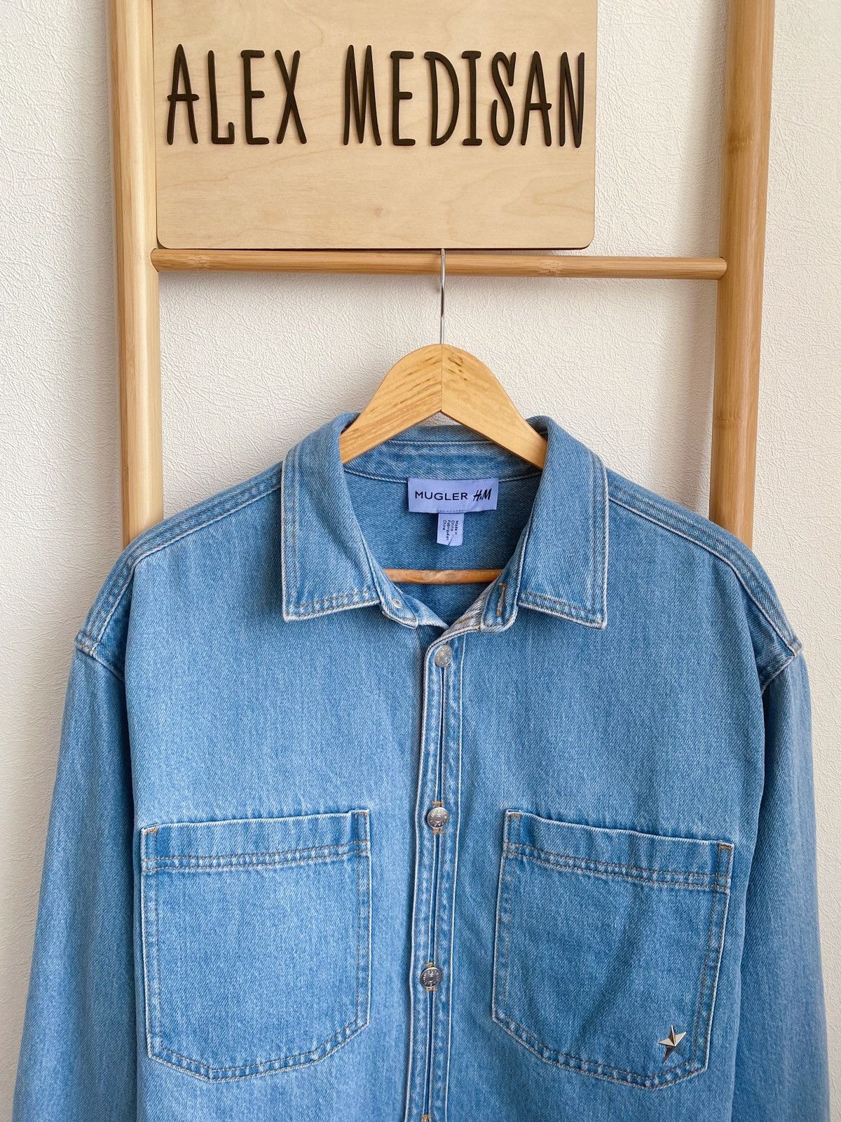 H&M × Mugler × Thierry Mugler Mugler x H&M Light Denim Shirt Size L Size US L / EU 52-54 / 3 - 6 Thumbnail