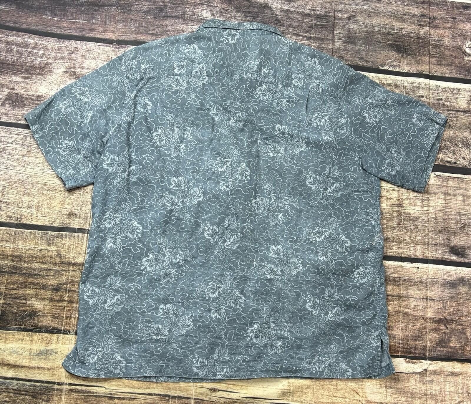 L.L. Bean LL Bean Shirt Mens XL Floral Geometric Button Up Beach Size US XL / EU 56 / 4 - 3 Thumbnail