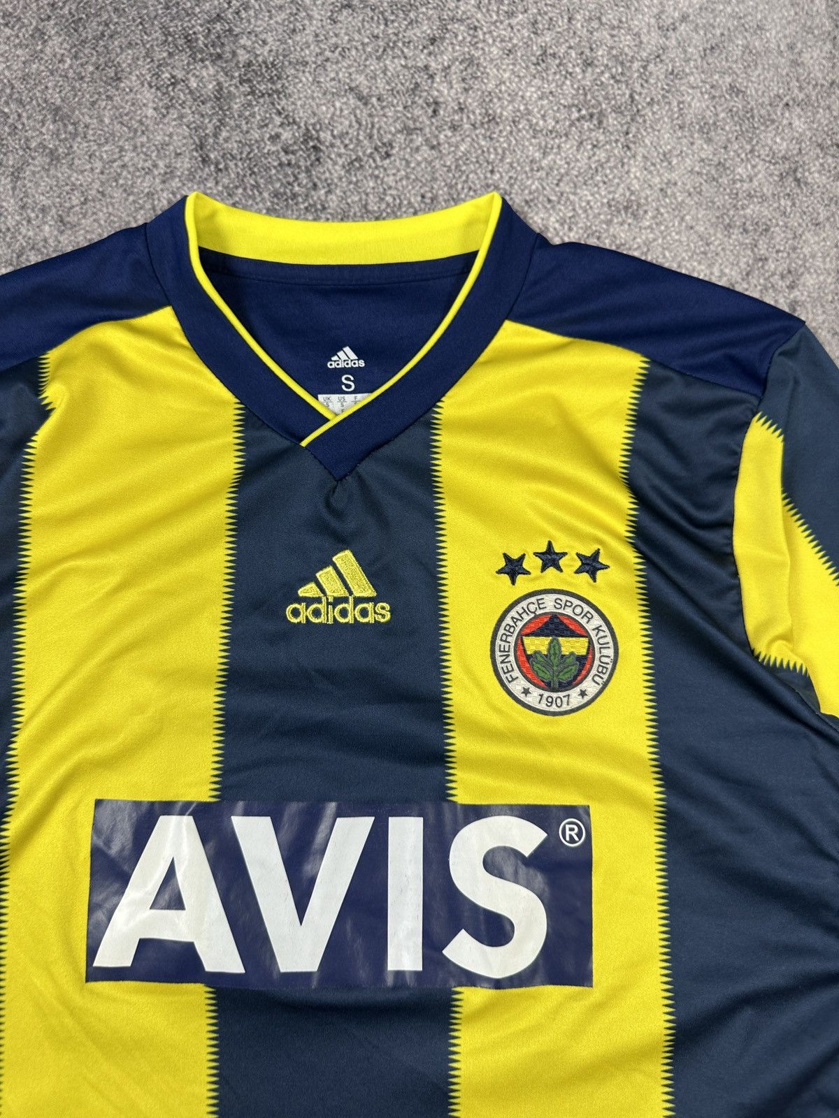 Vintage Vintage Adidas Fenerbahche Soccer Jersey Turkey Blokecore S Size US S / EU 44-46 / 1 - 3 Thumbnail