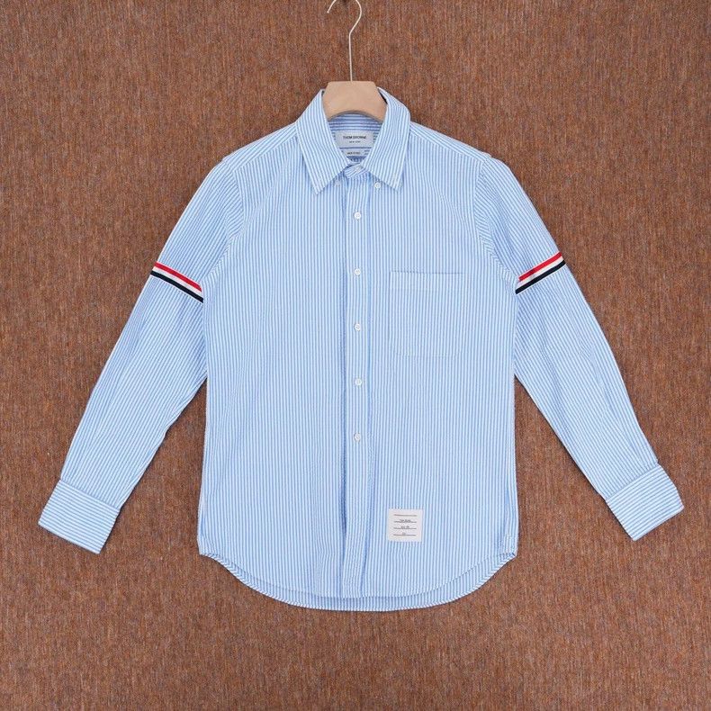 Thom Browne Thom Browne Pom-pom sleeve double-breasted shirt Size US S / EU 44-46 / 1 - 1 Thumbnail