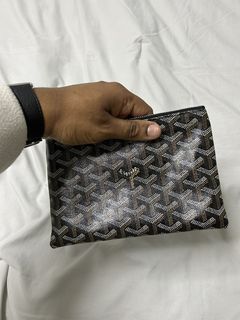 Goyard Senat Pouch MM Green, Men's Fashion, Bags, Belt bags, Clutches and  Pouches on Carousell