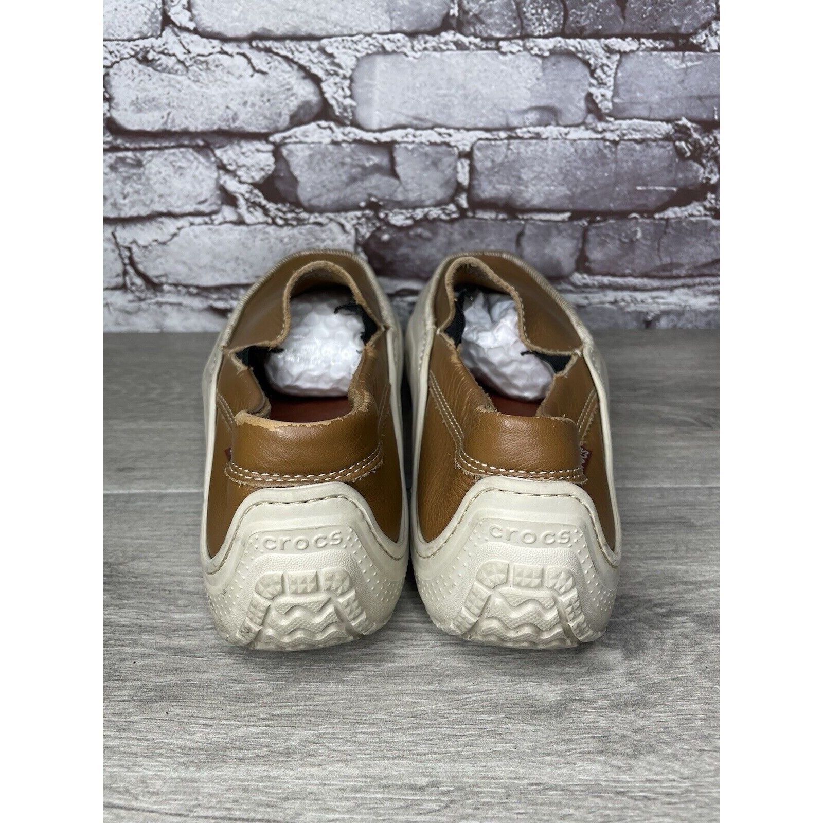 Crocs Crocs Brown Leather Vented Soles Cushioned Outdoor Loafers M Size US 12 / EU 45 - 7 Thumbnail