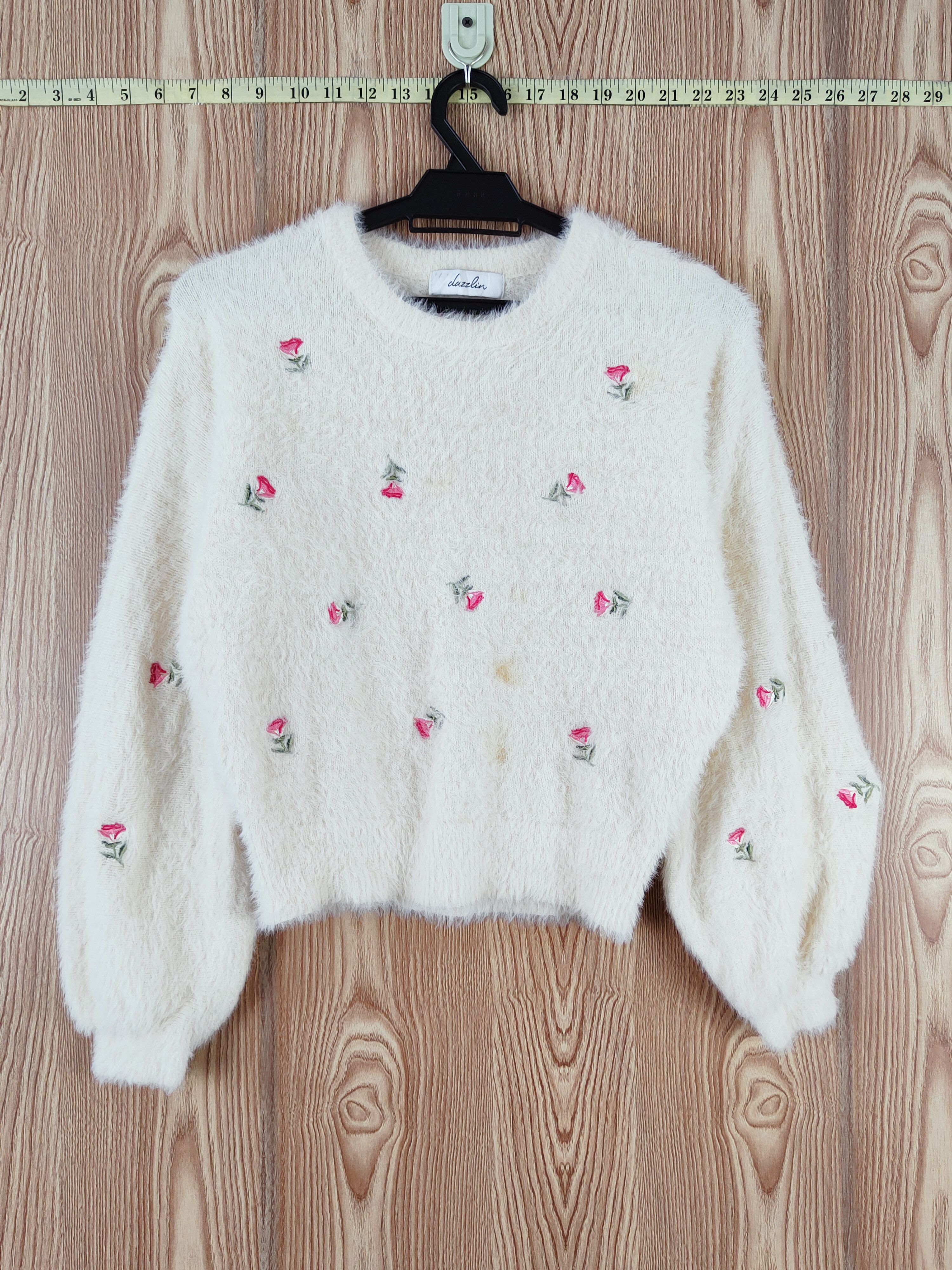 Japanese Brand × Vintage Artists Dazzlin Cream Fur Mohair Knitwear Size S / US 4 / IT 40 - 1 Thumbnail